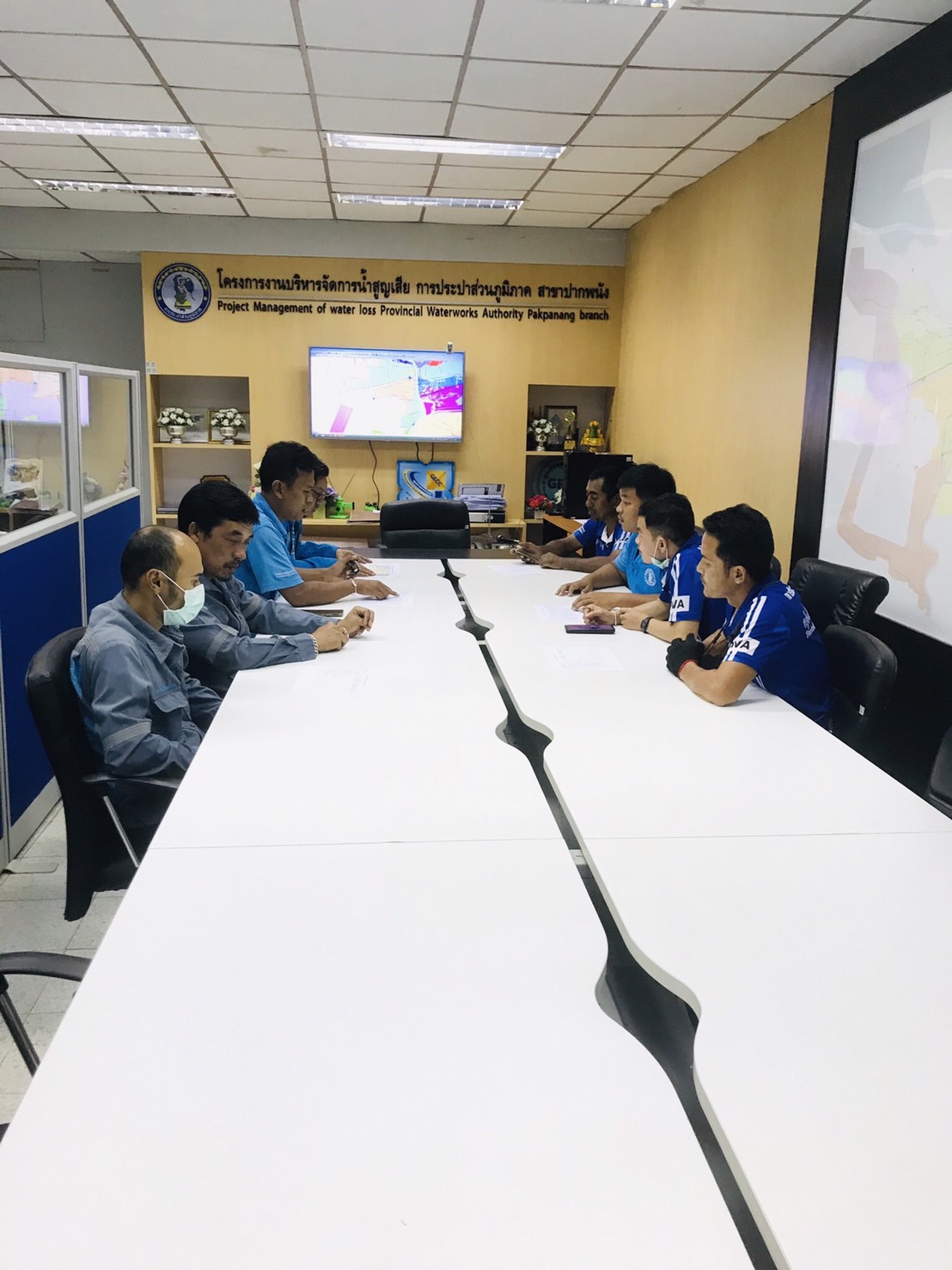 กปภ.สาขาปากพนัง ลงพื้นที่เดินสำรวจหาท่อแตก/ท่อรั่ว  จากการทำ step test ตามแผนลดน้ำสูญเสีย บริเวณในพื้นที่ DM-02 ตรงข้าม สำนักงาน กปภ.สาขาปากพนัง  บริเวณ ต.ปากพนังฝั่งตะวันตก ต.คลองกระบือ ต.คลองน้อย อ.ปากพนัง จ.นครศรีธรรมราช