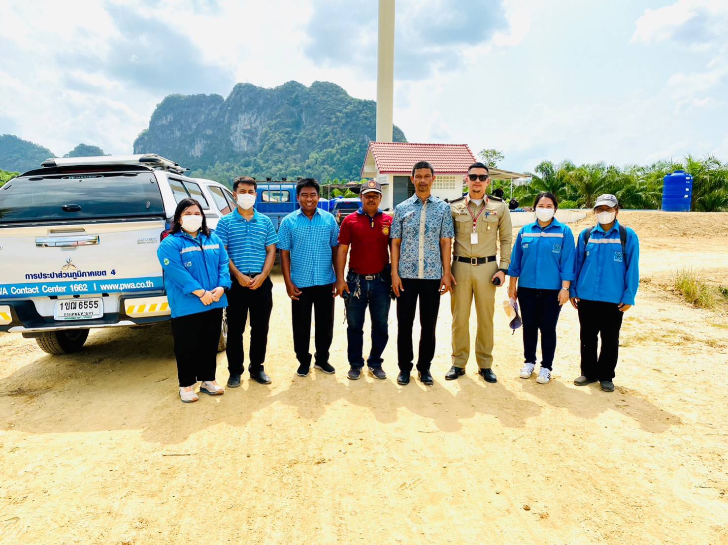 การประปาส่วนภูมิภาคสาขากาญจนดิษฐ์ ร่วมกับ งานควบคุมคุณภาพน้ำ 1 กองระบบผลิตและควบคุมคุณภาพน้ำ กปภ.เขต 4 ดำเนินการตรวจสอบคุณภาพน้ำในสระเก็บน้ำสำรอง ของเรือนจำกลางจังหวัดสุราษฎร์ธานี ตำบลพลายวาส อำเภอกาญจนดิษฐ์