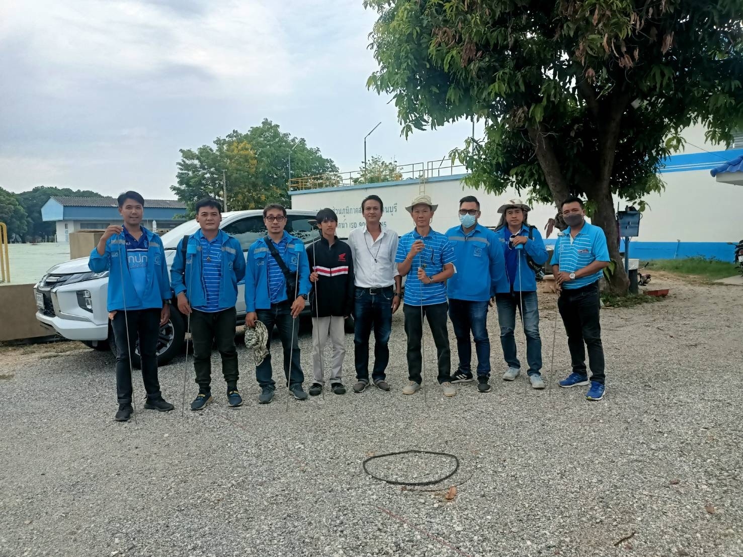 กปภ.สาขากาญจนบุรี ทำการค้นหาท่อแตกรั่ว