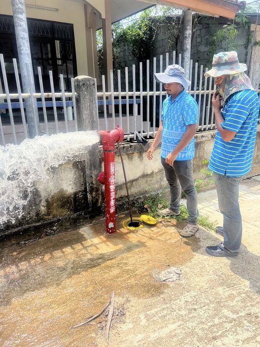 การประปาส่วนภูมิภาคสาขาอ่าวลึก ดำเนินการตามแผนงานบริการและควบคุมน้ำสูญเสีย โบล์วตะกอน ตามแผนระบายตะกอนในเส้นท่อ