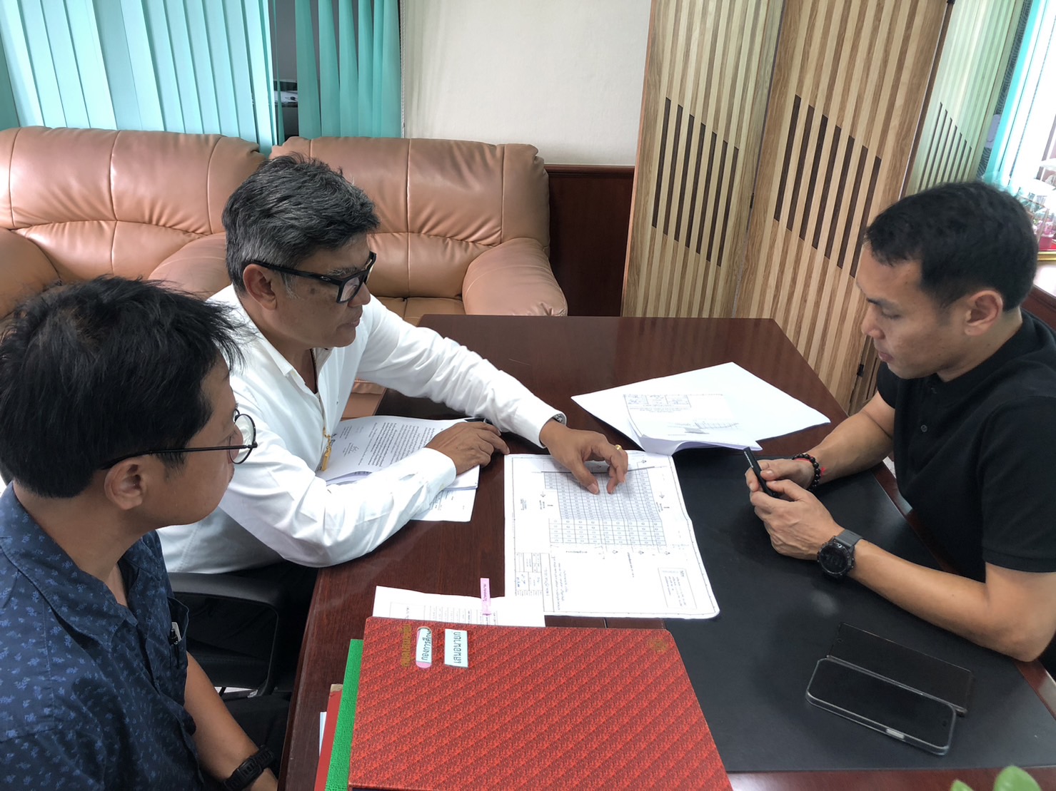 กปภ.สาขาภูเก็ต เข้าพบเทศบาลตำบลศรีสุนทร เพื่อหารือแนวทางการก่อสร้างฝายชั่วคราวบริเวณคลองบ้านยาเพื่อรองรับสถานการณ์ภัยแล้ง