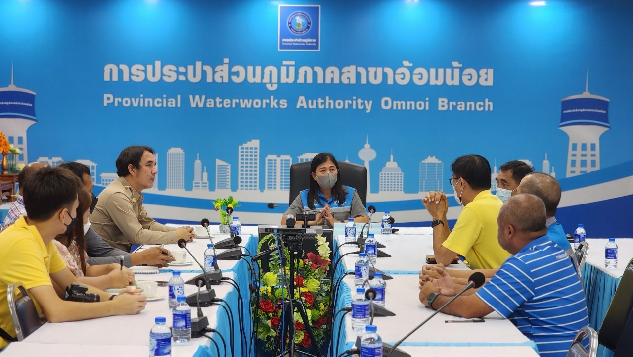 กปภ.สาขาอ้อมน้อย ร่วมหารือกับเทศบาลตำบลบางกระทึกในการใช้น้ำของ กปภ.