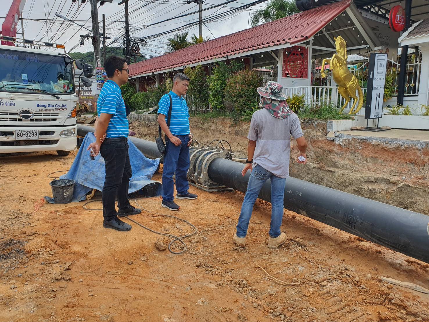 กปภ.สาขาภูเก็ต ลงพื้นที่เพื่อเร่งแก้ไขปัญหาน้ำไม่ไหล และรุดเดินหน้าหาแหล่งน้ำสำรอง