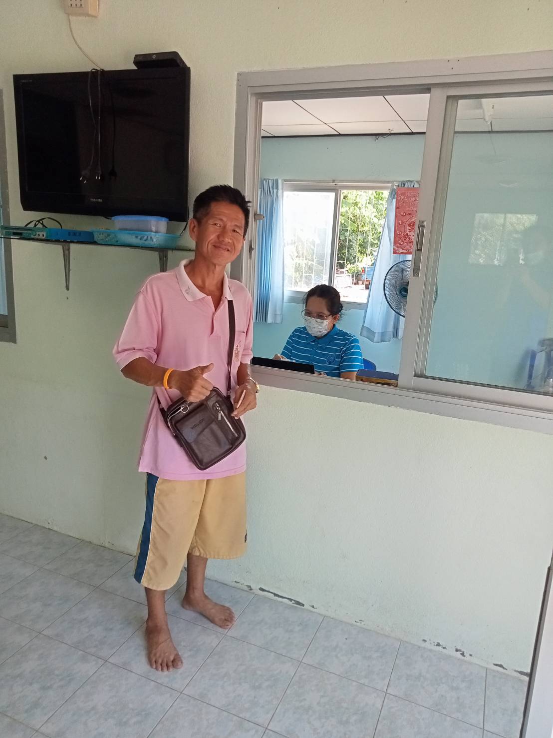 การประปาส่วนภูมิภาคสาขาท่าแซะ ลงพื้นที่ให้บริการรับชำระค่าน้ำประปานอกสถานที่ประจำเดือนพฤษภาคม 2566