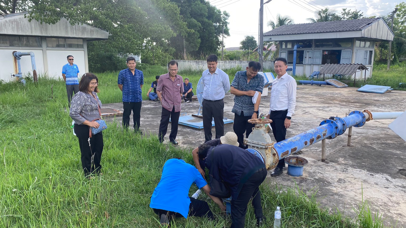 รองผู้ว่าการ (ปฏิบัติการ 2) ลงพื้นที่ติดตามสถานการณ์ภัยแล้งและการบริหารจัดการน้ำในพื้นที่ให้บริการของ กปภ.สาขาสว่างแดนดิน