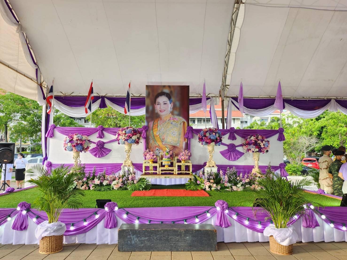 กปภ.ข.4 ร่วมกิจกรรมเฉลิมพระเกียรติ สมเด็จพระนางเจ้าฯ พระบรมราชินี เนื่องในโอกาสวันเฉลิมพระชนมพรรษา 3 มิถุนายน 2556