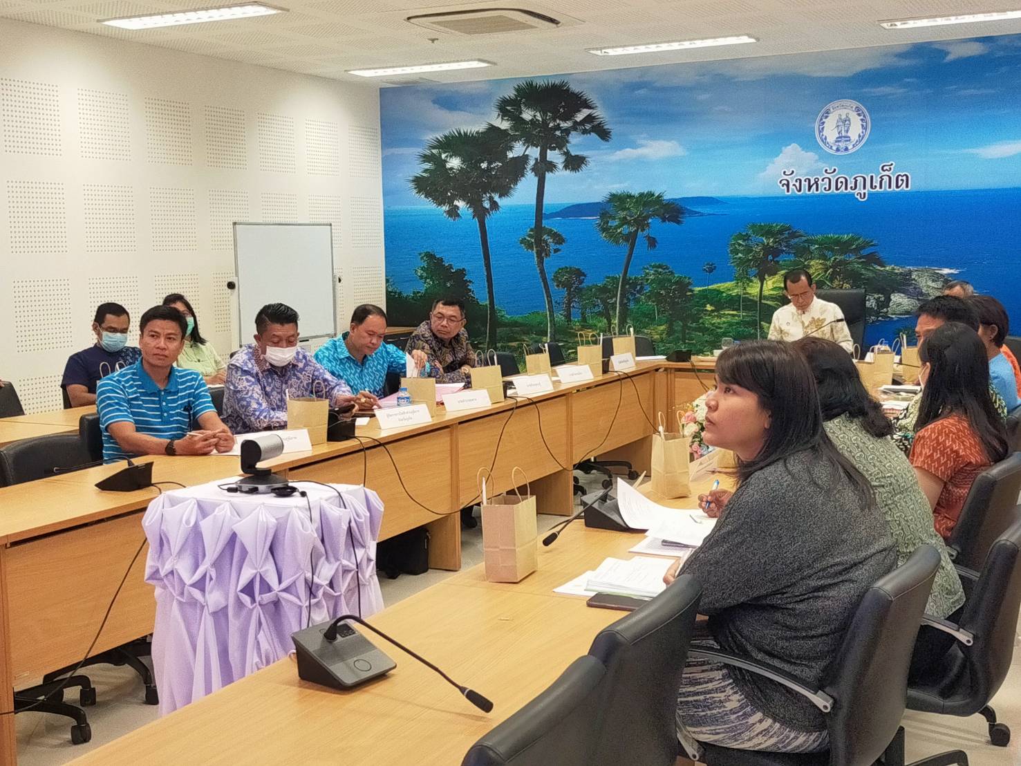 กปภ.สาขาภูเก็ต เข้าร่วมประชุมขับเคลื่อนและติดตามนโยบายของรัฐบาล และภารกิจสำคัญของปลัดกระทรวงมหาดไทยประจำปีงบประมาณ พ.ศ. 2566 (เดือน มิถุนายน 2566)