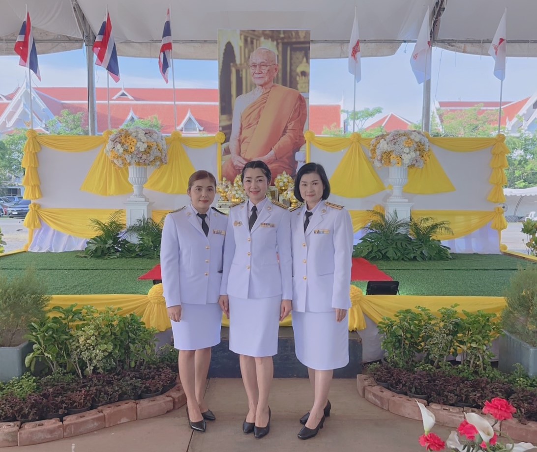 กปภ.สาขาสุราษฎร์ธานี(พ) ร่วมพิธีทำบุญตักบาตรถวายพระกุศล งานฉลองพระชนมายุ 8 รอบ สมเด็จพระอริยวงศาคตญาณ สมเด็จพระสังฆราช สกลมหาสังฆปริณายก