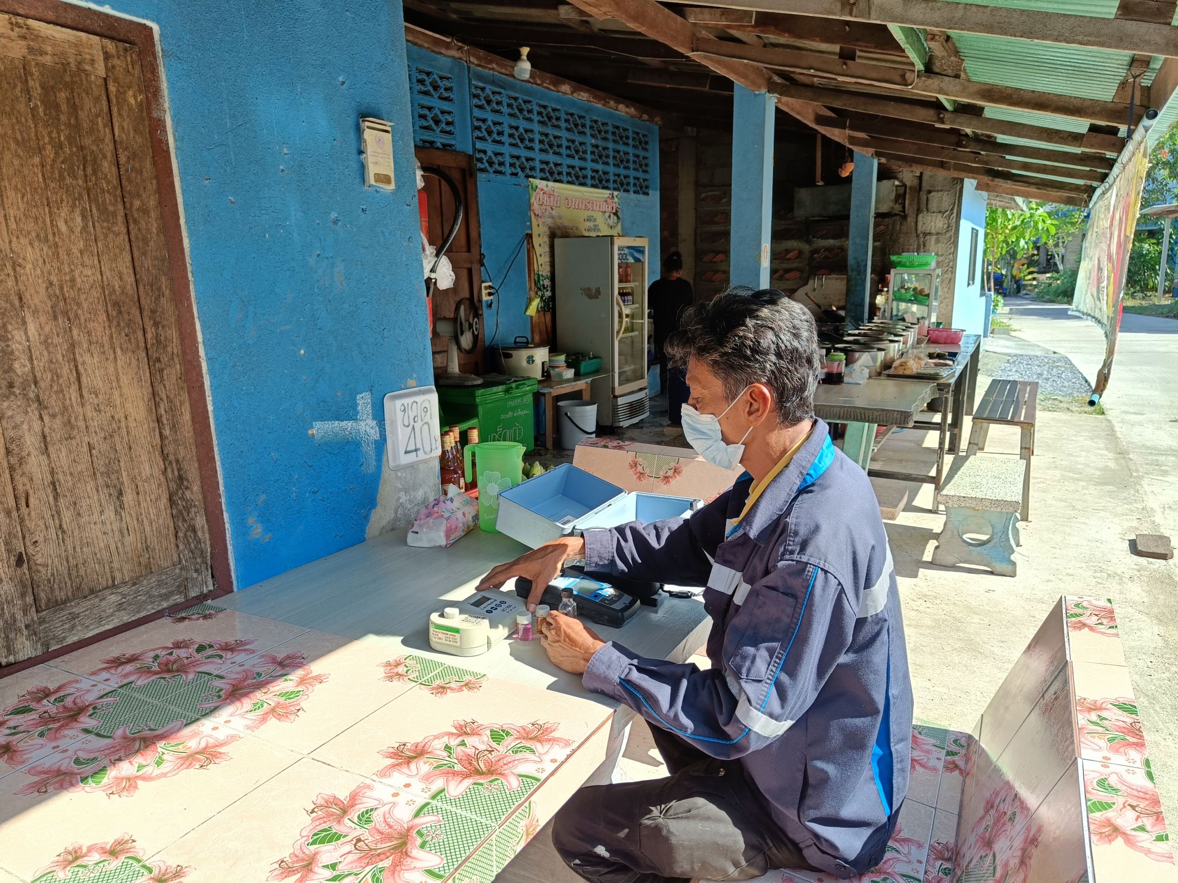 กปภ.สาขาปากพนัง ลงพื้นที่ตรวจสอบคุณภาพน้ำ สร้างความเชื่อมั่นกระบวนการผลิตน้ำประปา ประจำเดือนกรกฎาคม 2566 ตามโครงการผู้ใช้น้ำมั่นใจ กปภ.เช็ค ชัวร์