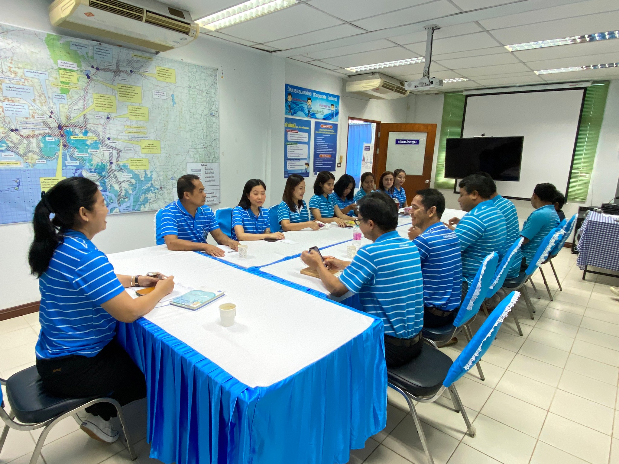 การประปาส่วนภูมิภาคสาขากระบี่ จัดกิจกรรมสนทนายามเช้า (MORNING TALK) ครั้งที่ 10 ประจำปี 2566 พร้อมประชุมติดตามแผนการดำเนินงานศูนย์ราชการสะดวก (Government Easy Contact Center:GECC ) ประจำปี 2566