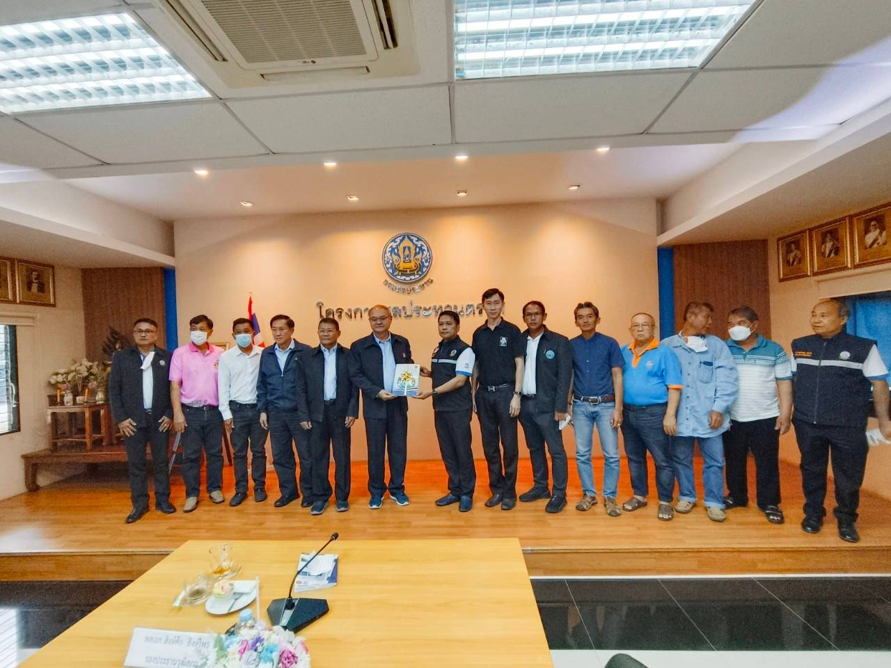 กปภ.สาขาตราด ร่วมต้อนรับและประชุมให้ข้อมูลการดำเนินงานต่อคณะกรรมาธิการติดตาม เสนอแนะและเร่งรัดการปฏิรูปประเทศและการจัดทำและดำเนินการตามยุทธศาสตร์ชาติ วุฒิสภา