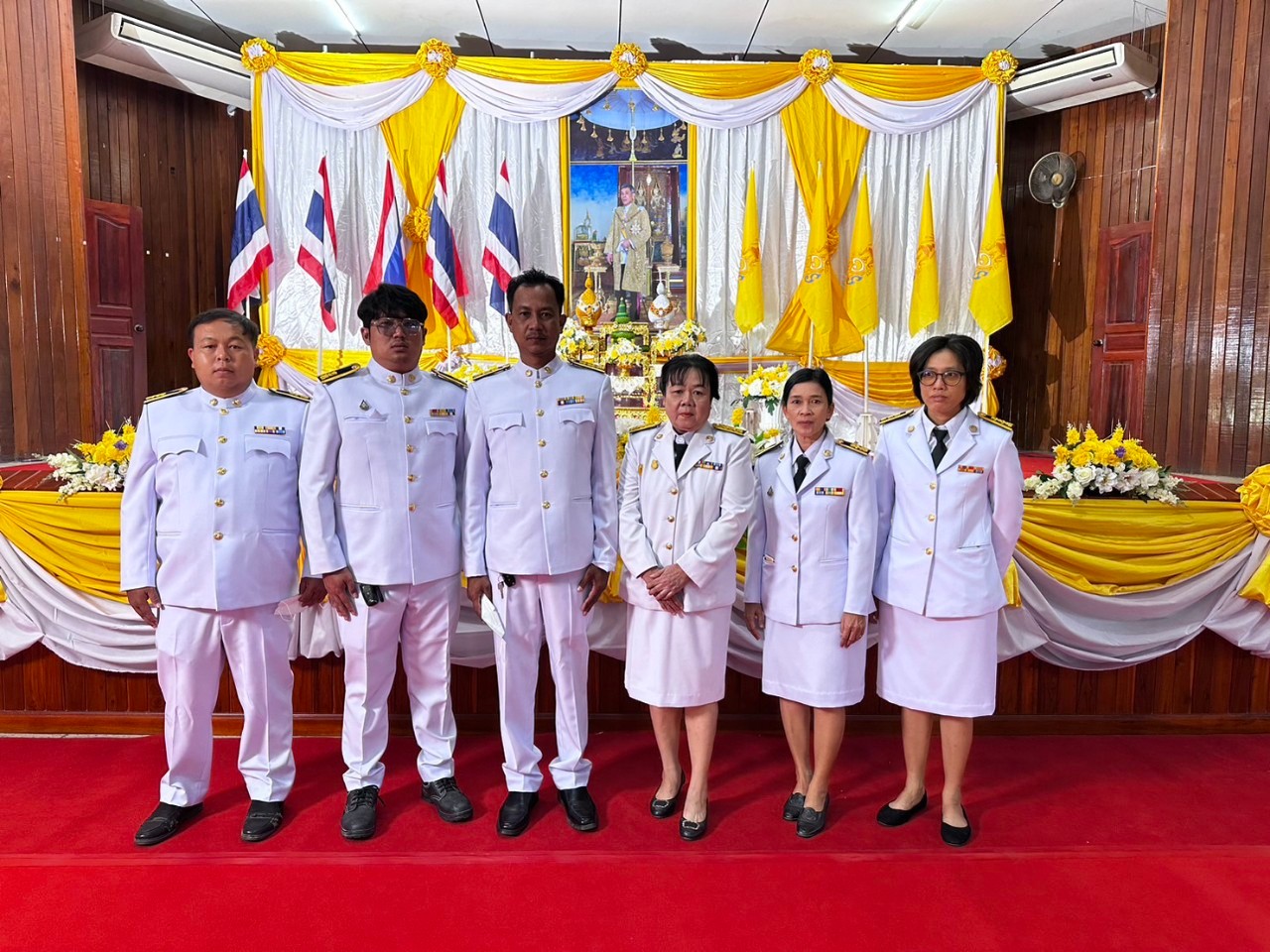 กปภ.สาขาท่ามะกา เข้าร่วมพิธีทำบุญตักบาตรถวายพระราชกุศล  กิจกรรมเฉลิมพระเกียรติพระบาทสมเด็จพระเจ้าอยู่หัว  เนื่องในโอกาสมหามงคลเฉลิมพระชนมพรรษา 28 กรกฎาคม 2566 ช่วงเช้า