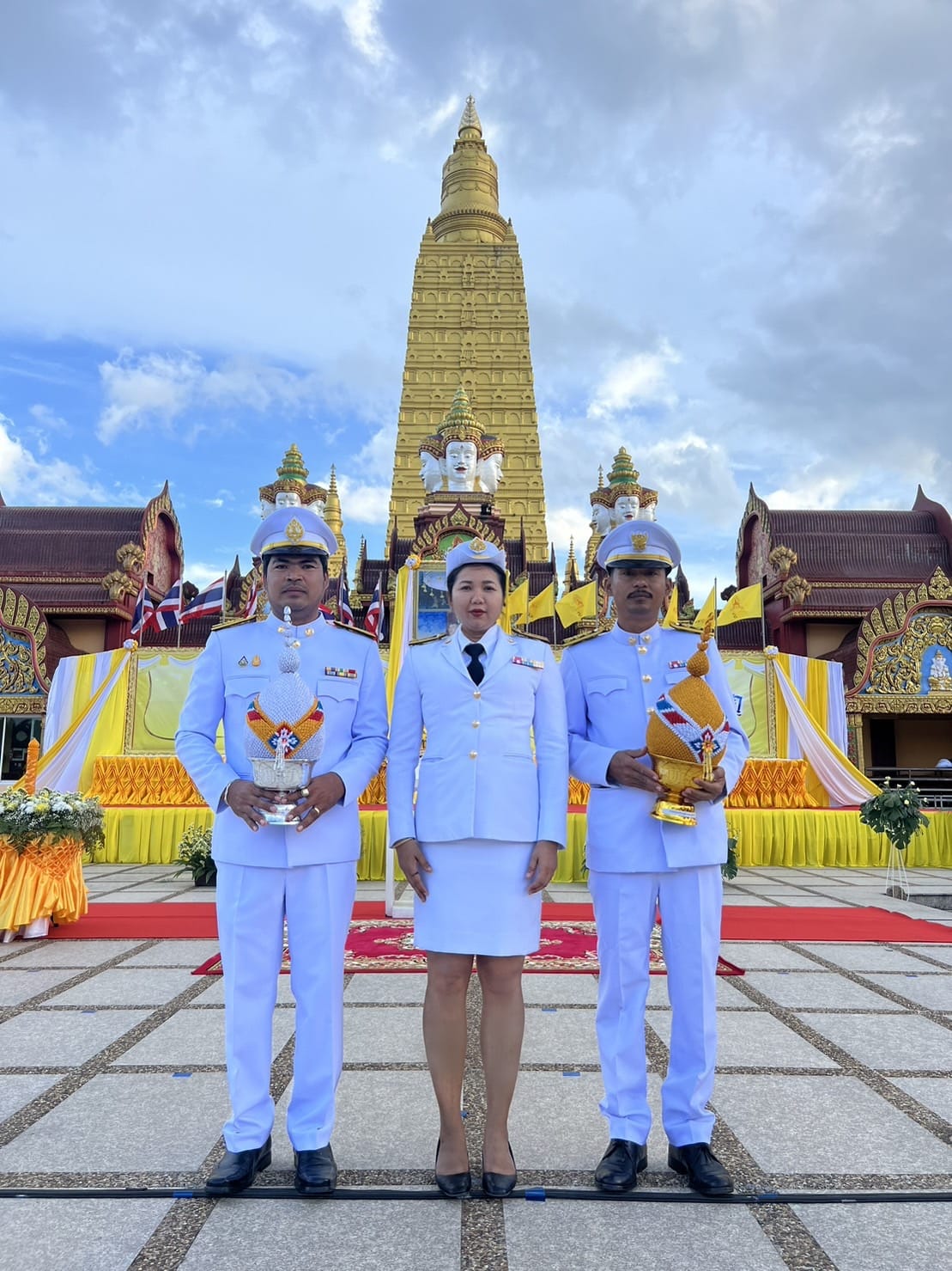 การประปาส่วนภูมิภาคสาขาอ่าวลึก เข้าร่วมพิธีถวายเครื่องราชสักการะและวางพานพุ่ม และพิธีจุดเทียนถวายพระพรชัยมงคล กิจกรรมเฉลิมพระเกียรติพระบาทสมเด็จพระเจ้าอยู่หัว เนื่องในโอกาสวันเฉลิมพระชนมพรรษา วันที่ 28 กรกฎาคม 2566