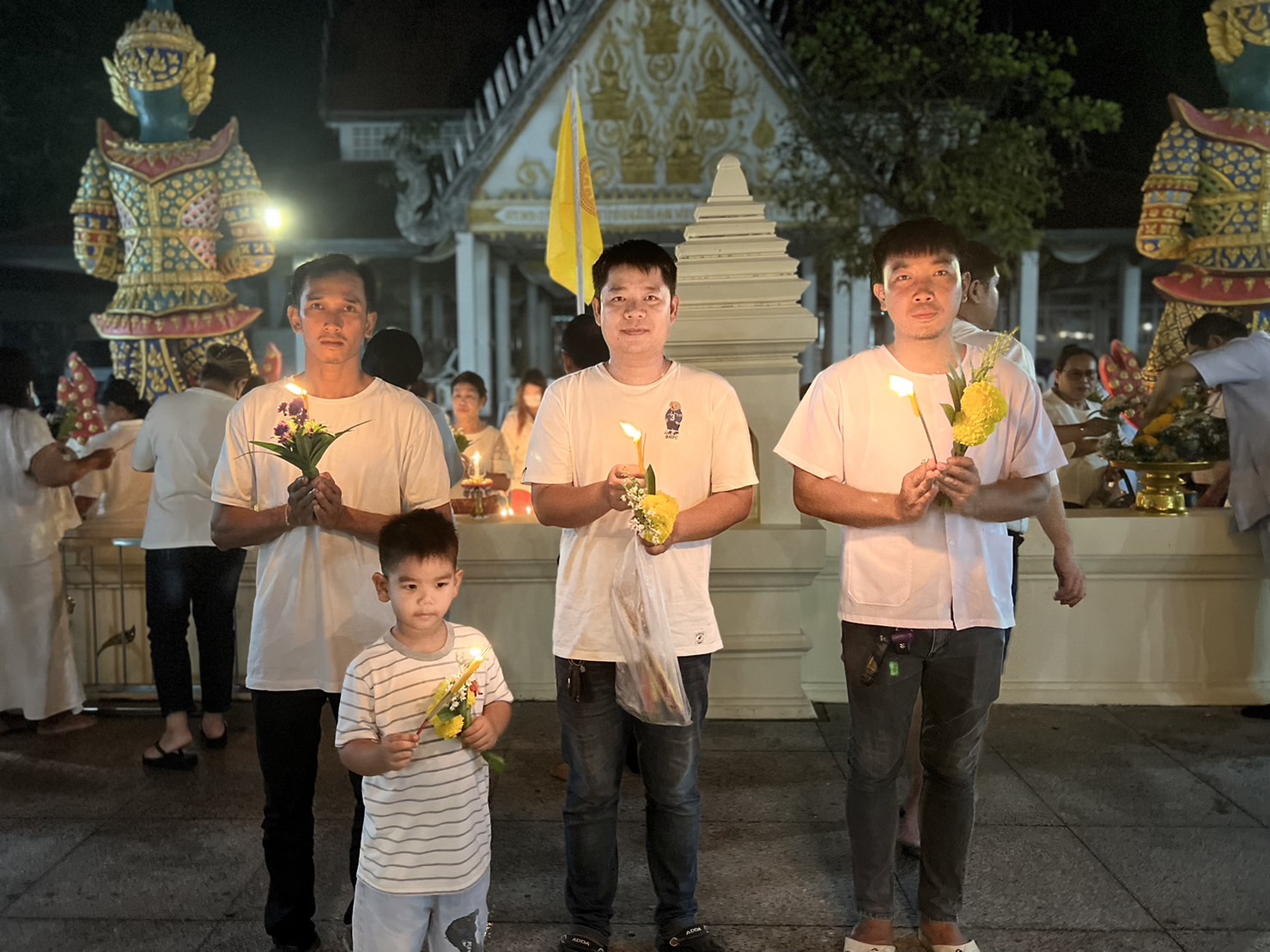 กปภ.สาขามหาสารคาม เข้าร่วมพิธีเวียนเทียนเนื่องในเทศกาลวันอาสาฬหบูชาและวันเข้าพรรษา ประจำปี 2566