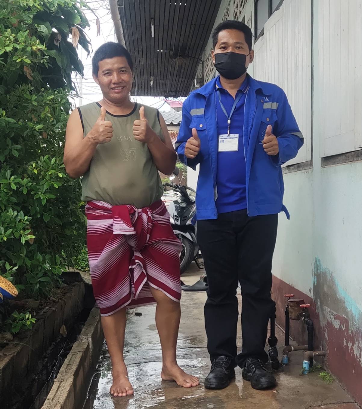 กปภ.สาขากำแพงเพชร เร่งตรวจสอบข้อต่อตรงมาตรวัดน้ำหัก ลูกค้าชื่นชม " บริการเร็วทันใจ "