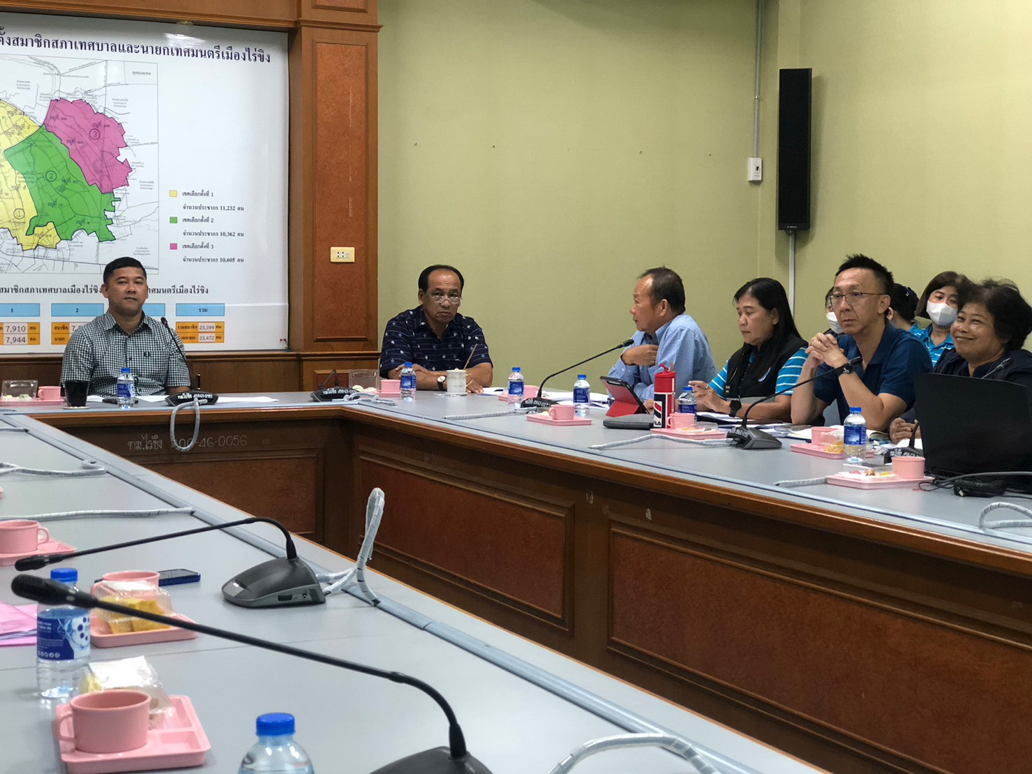 กปภ.สาขาอ้อมน้อย เข้าร่วมประชุมคณะกรรมการส่งมอบ-รับมอบทรัพย์สินการรับโอนระบบประปา เทศบาลเมืองไร่ขิง อ.สามพราน จ.นครปฐม