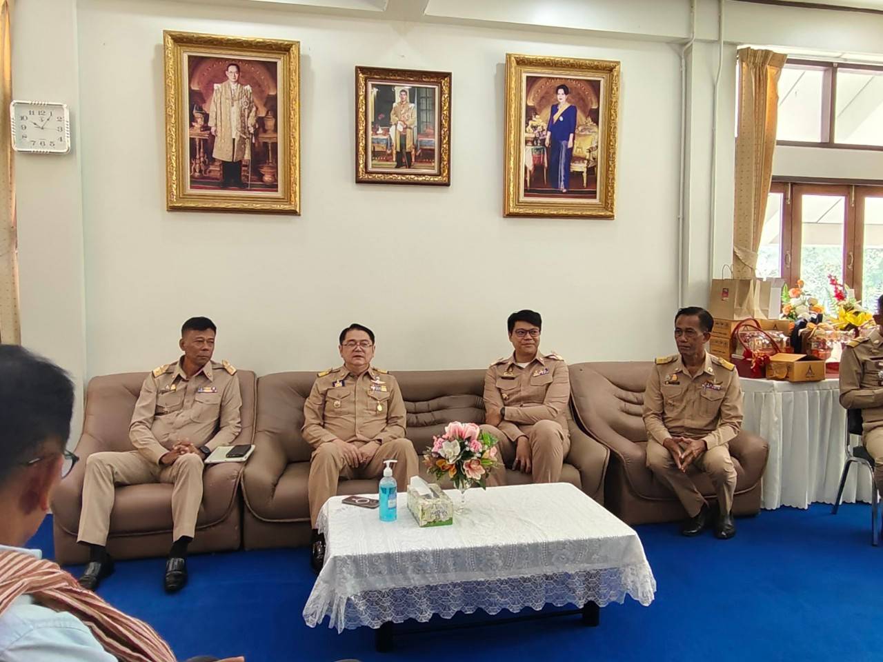 นายประทีป กุศลวัฒนะ ผอ.กปภ.ข.4 ลงพื้นที่เข้าพบ นายทรงธรรม เดชสิงห์โสภา นายอำเภอถ้ำพรรณรา ณ ที่ว่าการอำเภอถ้ำพรรณรา