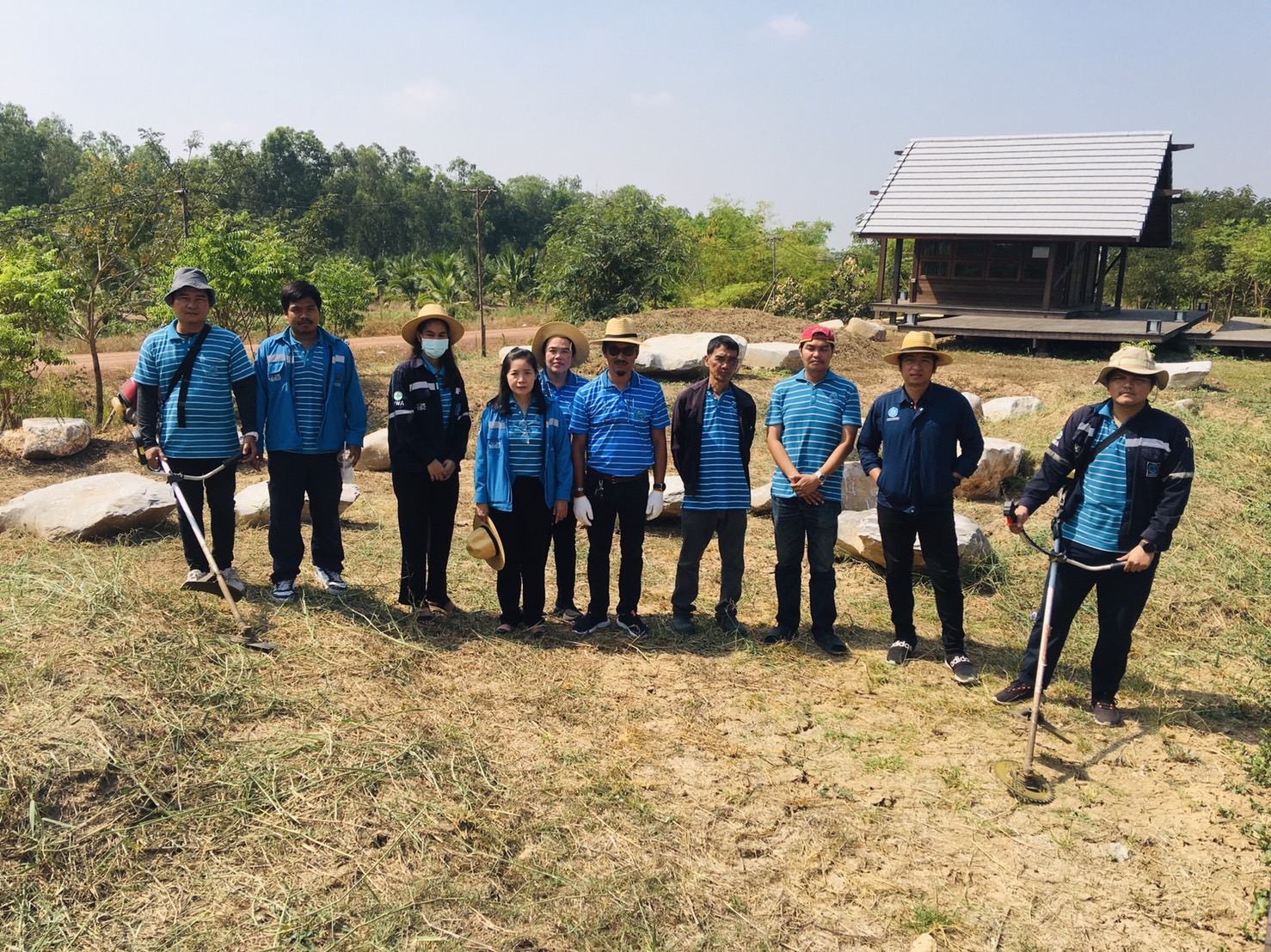 กปภ.สาขารังสิต(พ) ร่วมกิจกรรมจิตอาสาพัฒนาความสะอาดโครงการ โคก หนอง นา ณ สถานปฏิบัติธรรมสมเด็จพระสังฆราช (อมฺพรมหาเถร)