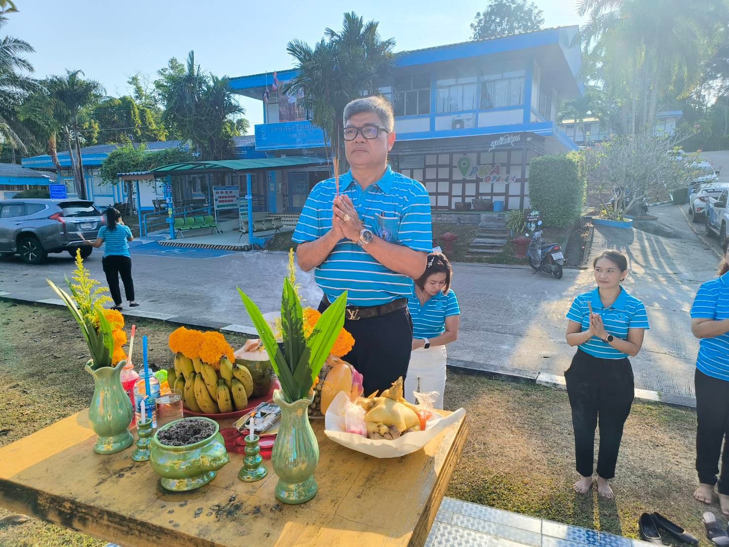 กปภ.สาขาภูเก็ต จัดกิจกรรมทำบุญสำนักงานเนื่องในโอกาสวันคล้ายวันสถาปนาการประปาส่วนภูมิภาค ครบรอบ 45 ปี