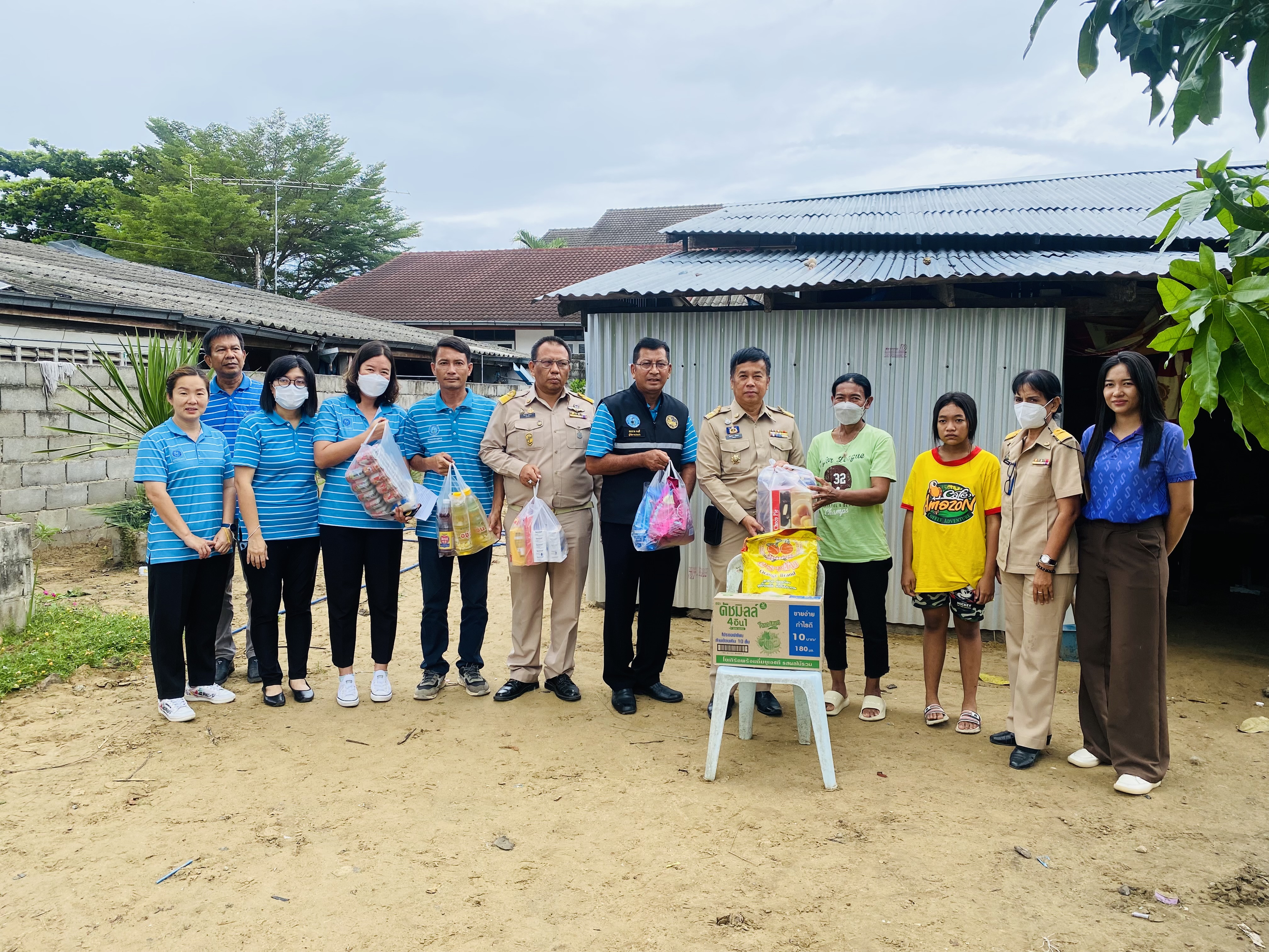 น้ำใจจากกุยบุรี: กปภ.สาขากุยบุรีและอำเภอกุยบุรีร่วมแรงเยียวยาผู้ป่วยติดเตียง มอบเครื่องอุปโภคบริโภค