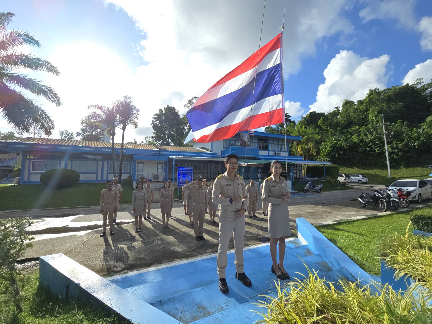 กปภ.สาขาภูเก็ต ร่วมจัดกิจกรรมเคารพธงชาติและร้องเพลงชาติไทย เนื่องในวันพระราชทานธงชาติไทย ประจำปี 2567