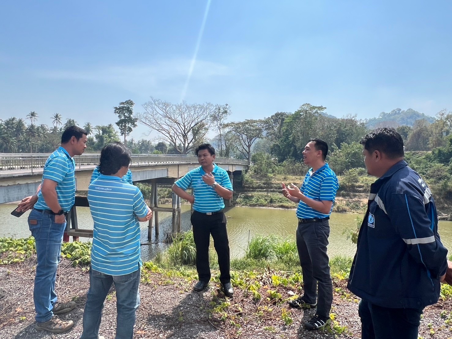 กปภ.สาขาบางสะพาน ต้อนรับ นายสาณ เรืองขจร ผอ.กปภ.ข.3 และคณะ ลงพื้นที่ดูสถานการณ์ภัยแล้งและการดำเนินการรับมือแก้ไขปัญหาสถานการณ์ภัยแล้งในพื้นที่อำเภอบางสะพาน อำเภอบางสะพานน้อย  และอำเภอทับสะแก