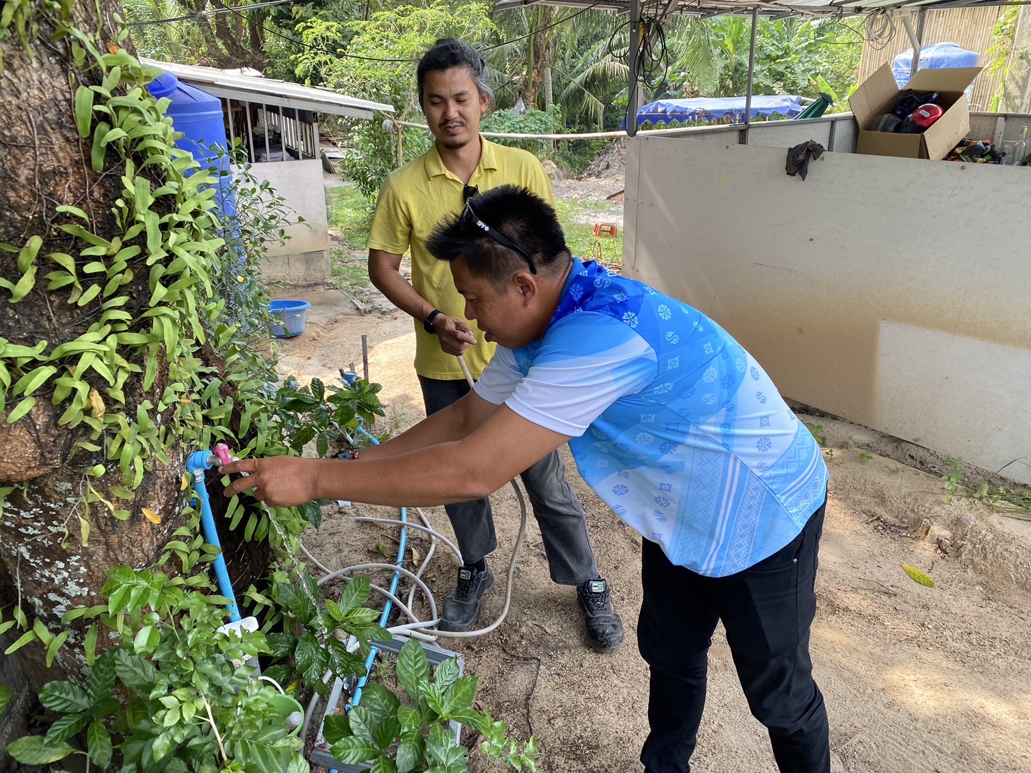 กปภ.สาขาเกาะพะงัน ลงพื้นที่สุ่มตรวจคุณภาพน้ำประปา