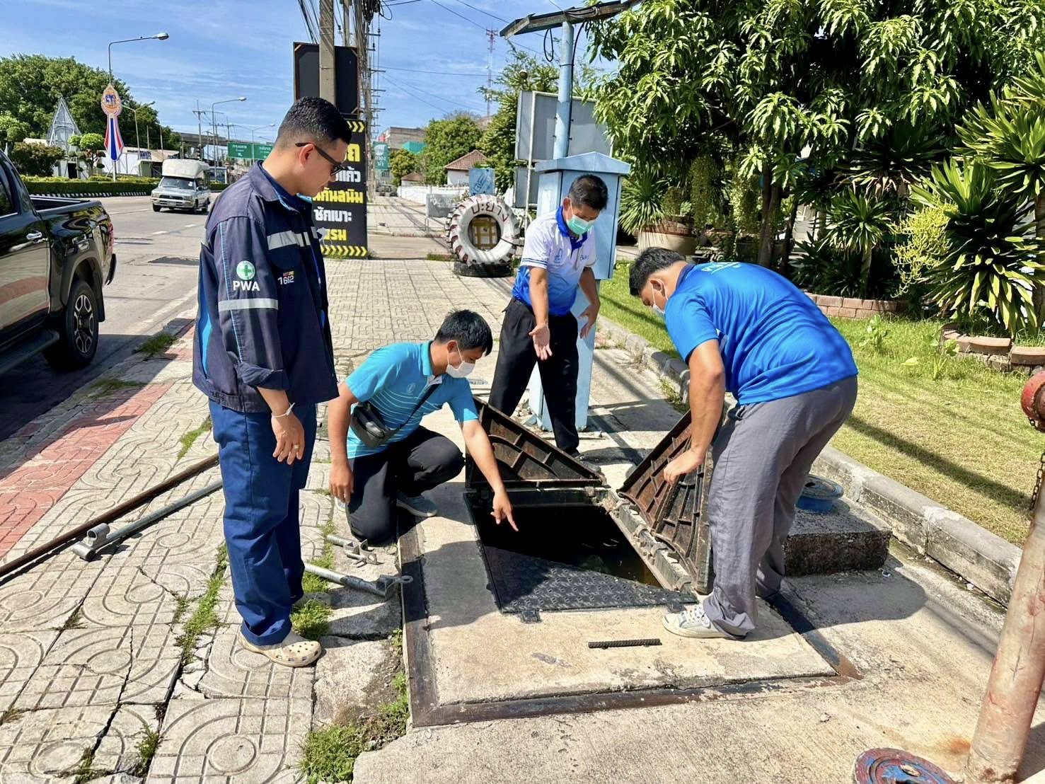 กปภ.สาขาสมุทรสาคร (พ) ดำเนินการปรับพื้นที่การจ่ายน้ำ