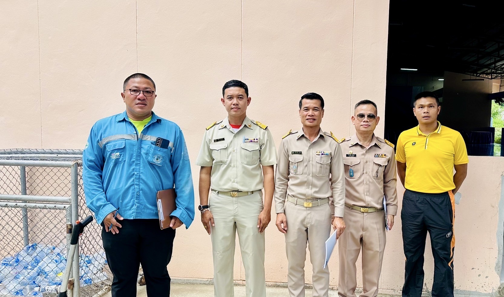 กปภ.สาขาสมุทรสาคร (พ) ร่วมกับ อบต.โคกขาม สำรวจจุดติดตั้งตู้น้ำดื่มสะอาดเพื่อบริการประชาชน