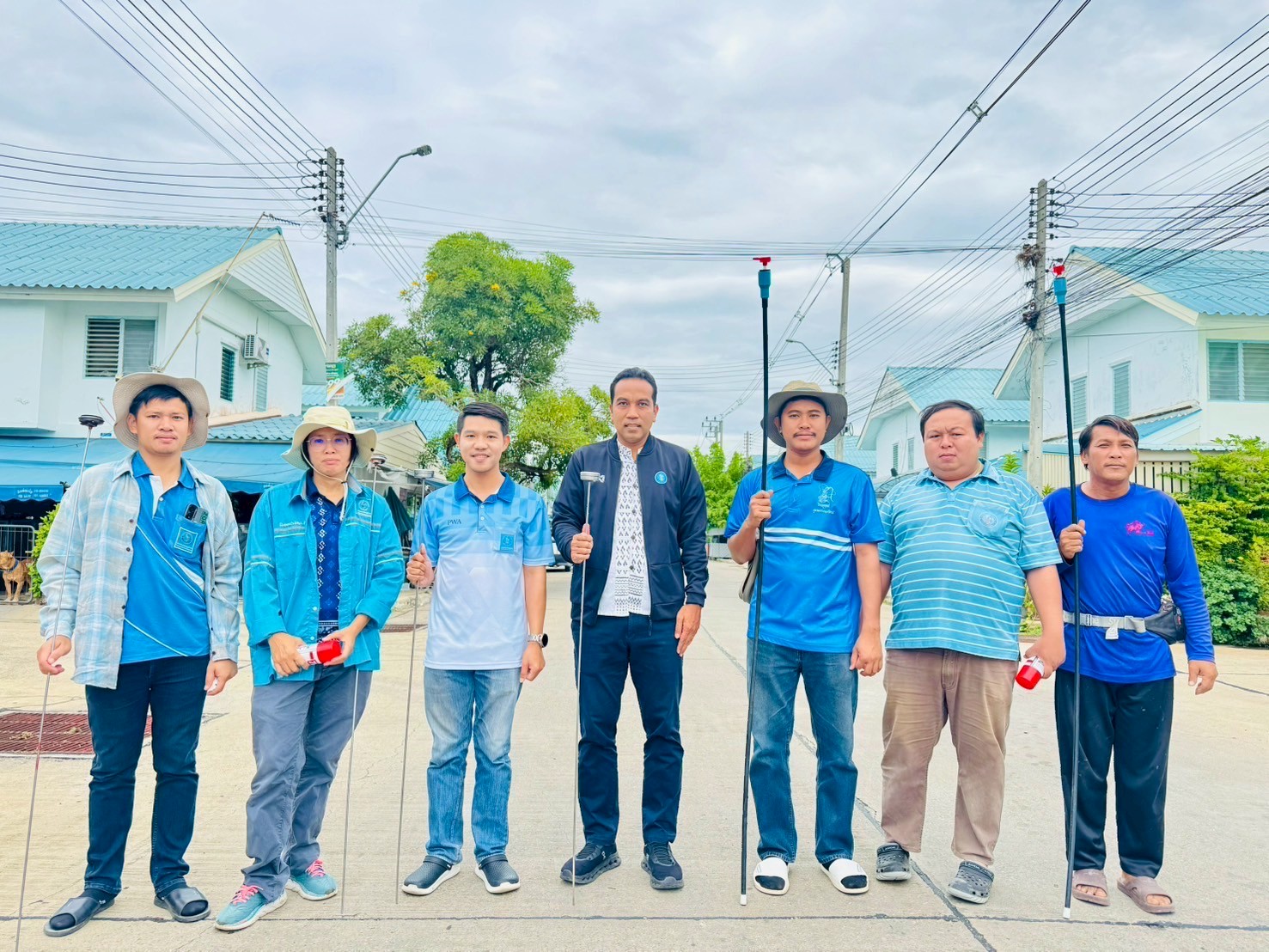 กปภ.สาขาท่ามะกาลงพื้นที่สำรวจหาท่อแตกท่อรั่ว