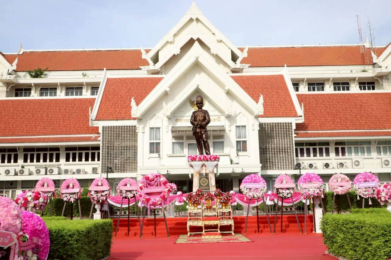 กปภ.สาขารังสิต(พ) ร่วมพิธีวางพวงมาลาถวายสักการะ เนื่องในวันปิยมหาราช 23 ตุลาคม 2568