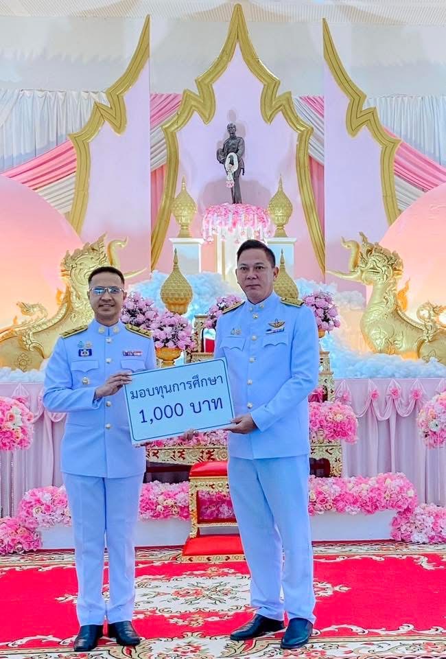 กปภ.สาขาขลุง เข้าร่วมกิจกรรมน้อมรำลึกเนื่องในวันคล้ายวันสวรรคตพระบาทสมเด็จพระจุลจอมเกล้าเจ้าอยู่หัว วันปิยมหาราช 23 ตุลาคม 2568