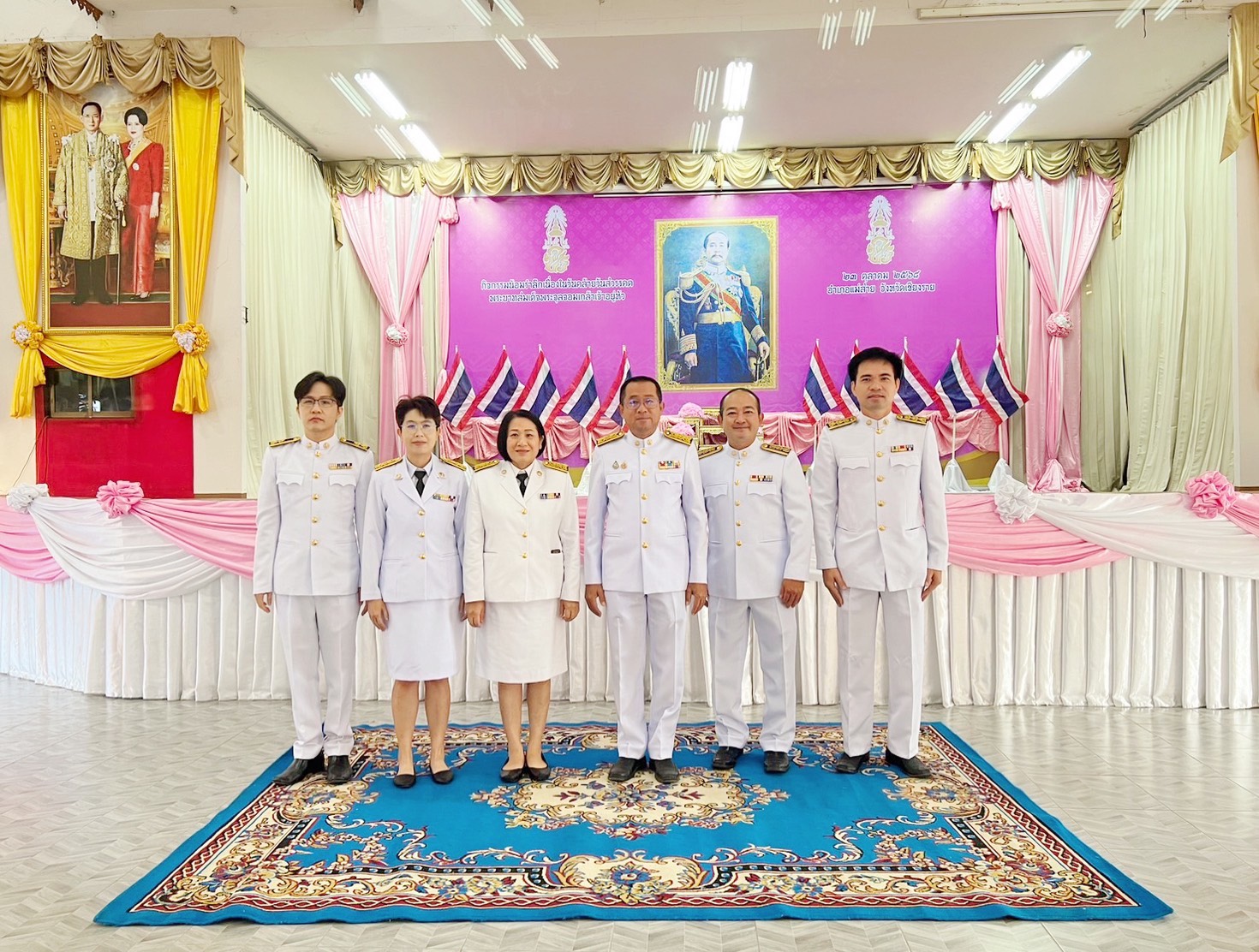 วันพฤหัสบดีที่ 23 ตุลาคม 2568 เวลา 08.30 น.      การประปาส่วนภูมิภาคสาขาแม่สายได้ร่วมกิจกรรมในพิธีวางพวงมาลา เพื่อน้อมรำลึกในพระมหากรุณาธิคุณ และแสดงออกถึงความจงรักภักดี เนื่องในวันคล้ายวันสวรรคต พระบาทสมเด็จพระจุลจอมเกล้าเจ้าอยู่หัว รัชกาลที่ 5