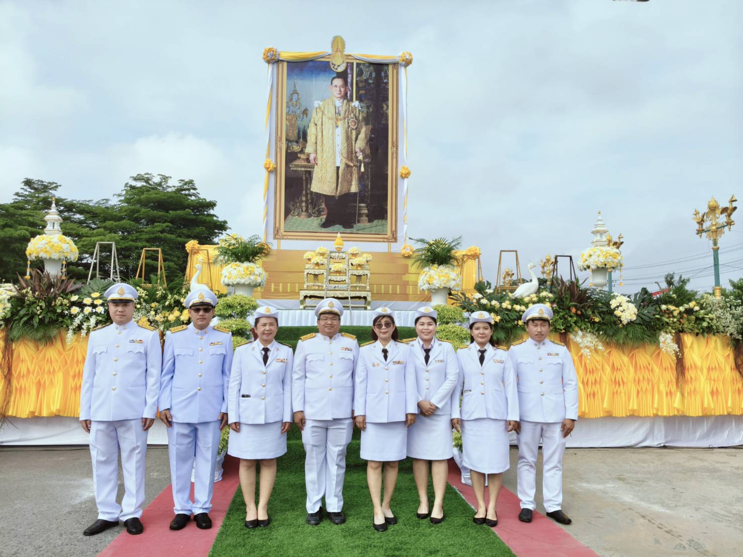 กปภ.สาขาธัญบุรี ร่วมพิธีวางพวงมาลา เนื่องในวันนวมินทรมหาราช 13 ตุลาคม 2568