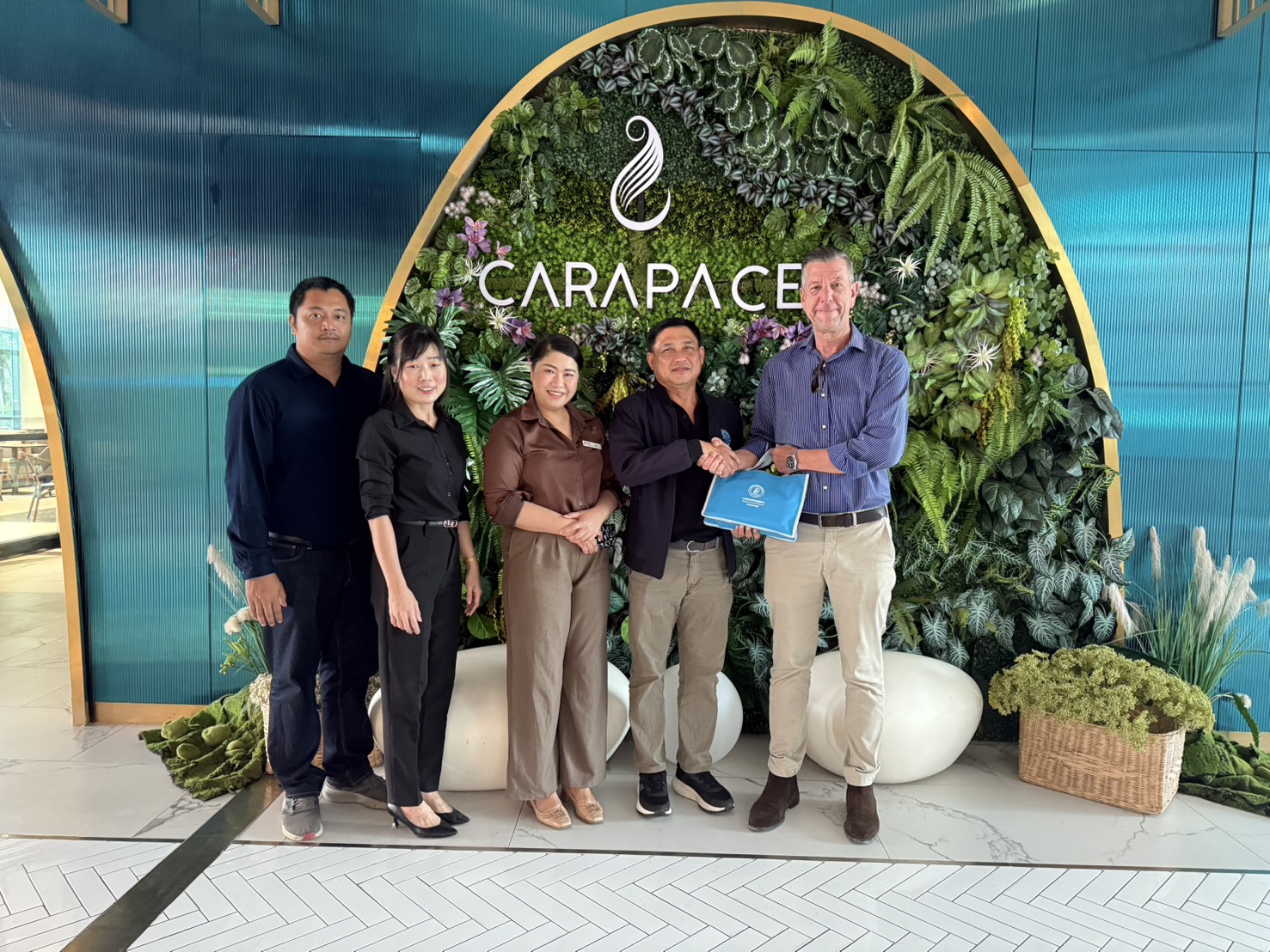 การประปาส่วนภูมิภาคสาขาปราณบุรี ออกพบปะผู้ใช้น้ำรายใหญ่ พื่อสร้างความเชื่อมั่นและความพึงพอใจให้แก่ลูกค้าอย่างยั่งยืน