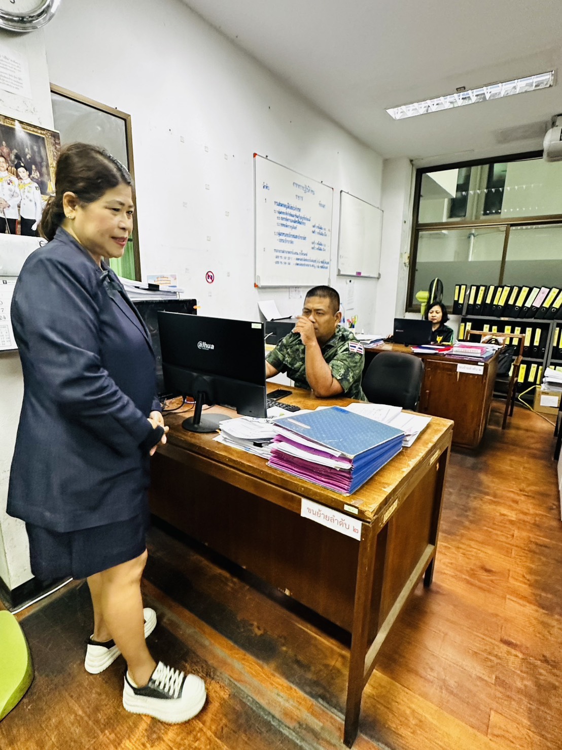 กปภ.สาขานครปฐม ออกเร่งรัดติดตามหนี้ค้างชำระ