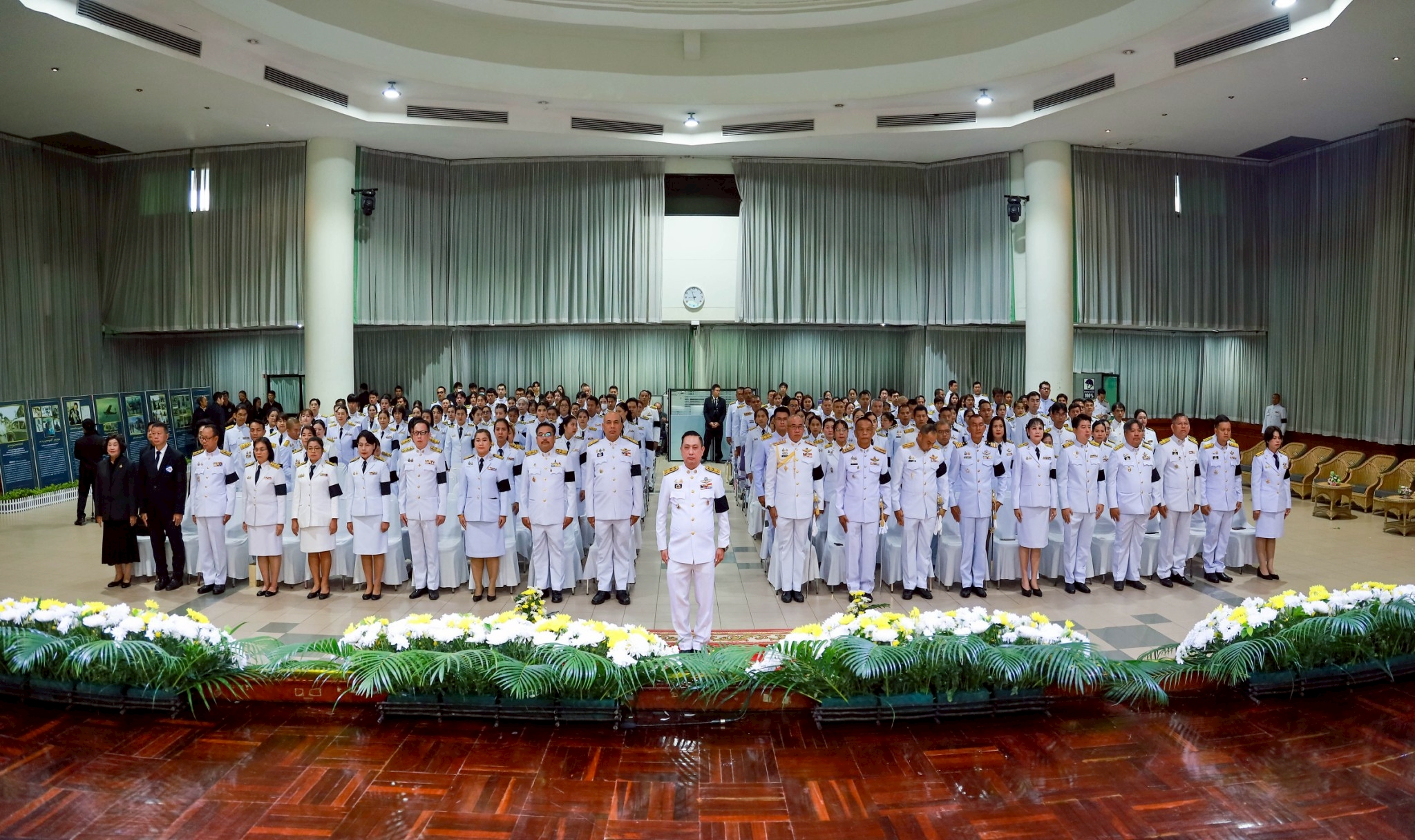 กปภ.ข.10 ร่วมพิธีวางพานพุ่มดอกไม้สดถวายราชสักการะ น้อมรำลึกในพระมหากรุณาธิคุณ พระบาทสมเด็จพระบรมชนกาธิเบศร มหาภูมิพลอดุลยเดชมหาราช บรมนาถบพิตร เนื่องในวันพระบิดาแห่งฝนหลวง ประจำปี 2568