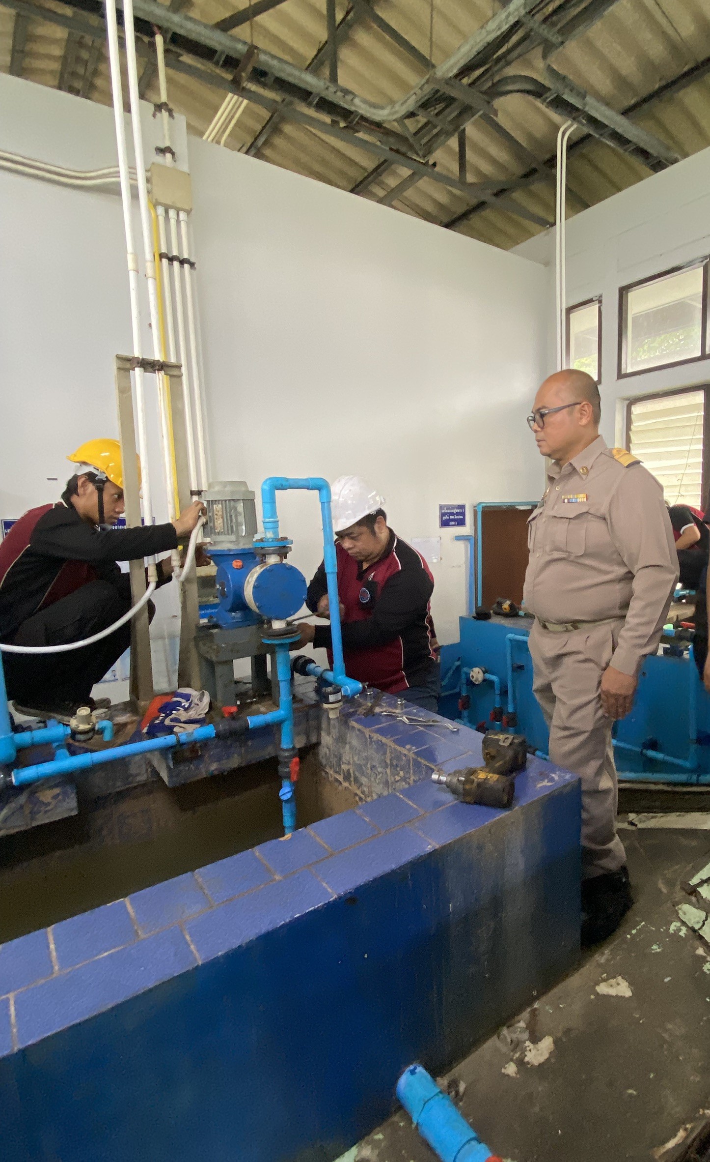 กปภ.สาขากาญจนบุรี ทำกิจกรรมบำรุงรักษา, ตรวจสอบเครื่องจักรและอุปกรณ์ทั้งระบบผลิต เพื่อเตรียมความพร้อมใช้งานตลอดเวลา