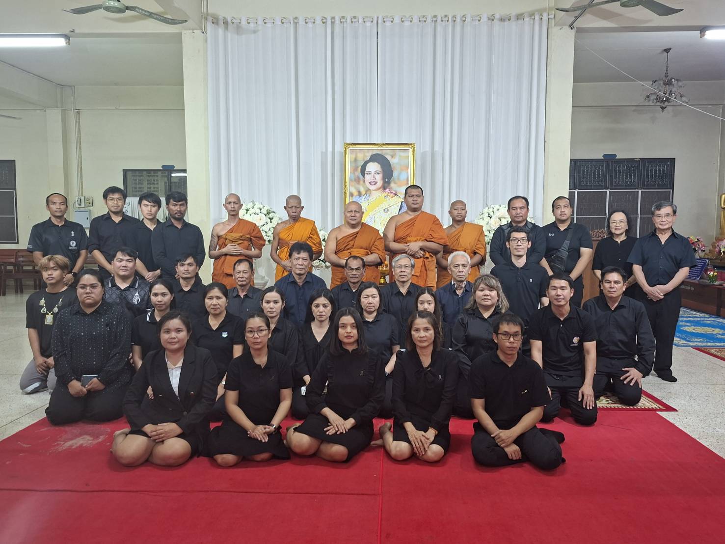 การประปาส่วนภูมิภาคสาขาบ้านฉาง ร่วมพิธีสวดพระอภิธรรมถวายเป็นพระราชกุศล สมเด็จพระนางเจ้าสิริกิติ์ พระบรมราชินีนาถ