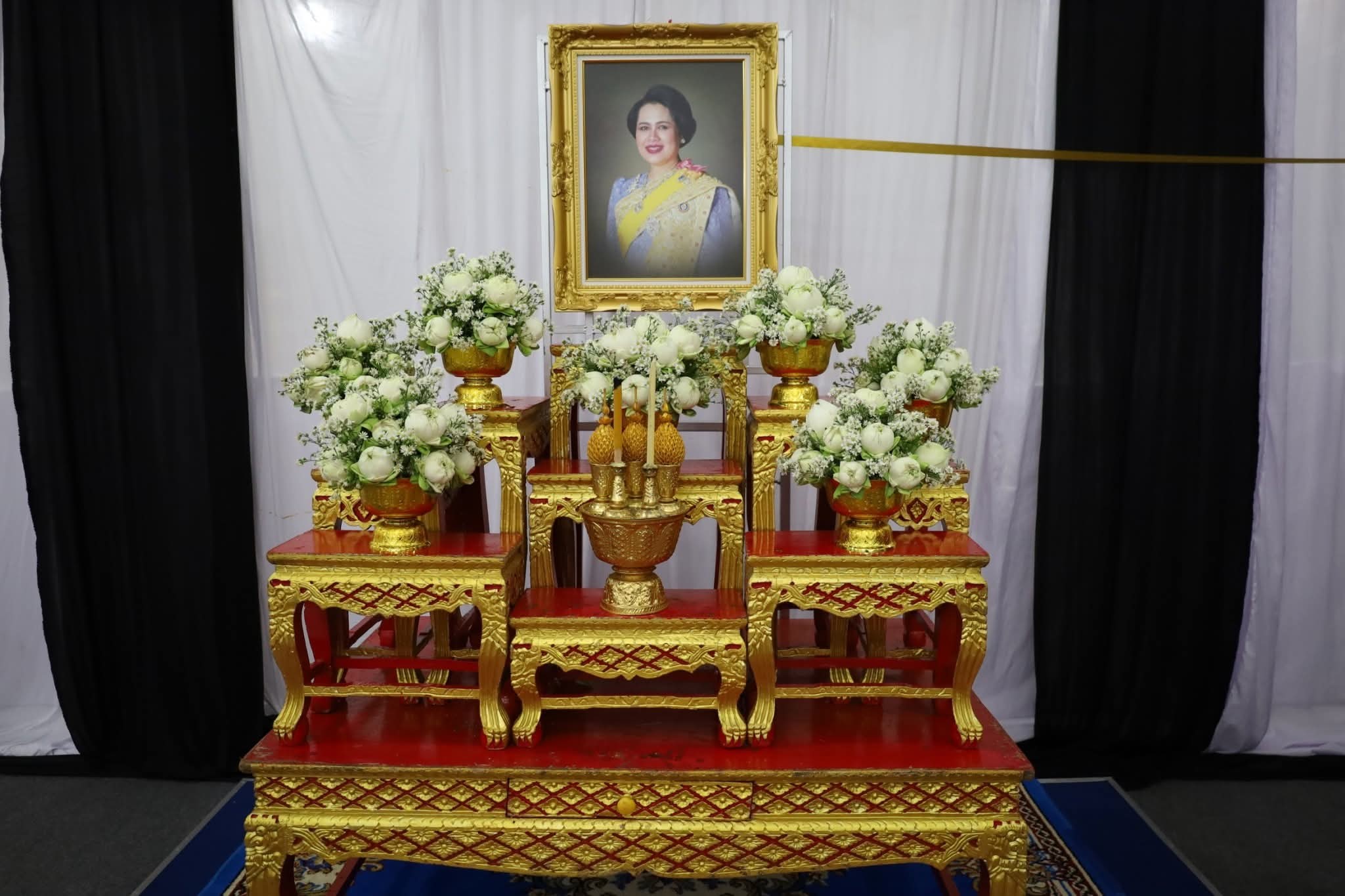 การประปาส่วนภูมิภาคสาขาอ่าวลึกร่วมกับส่วนราชการจังหวัดกระบี่ ร่วมเป็นเจ้าภาพในการประกอบพิธีธรรมสวดพระอภิธรรมเพื่ออุทิศถวายเป็นพระราชกุศลแด่สมเด็จพระนางเจ้าสิริกิติ์ พระบรมราชินีนาถ พระบรมราชชนนีพันปีหลวง