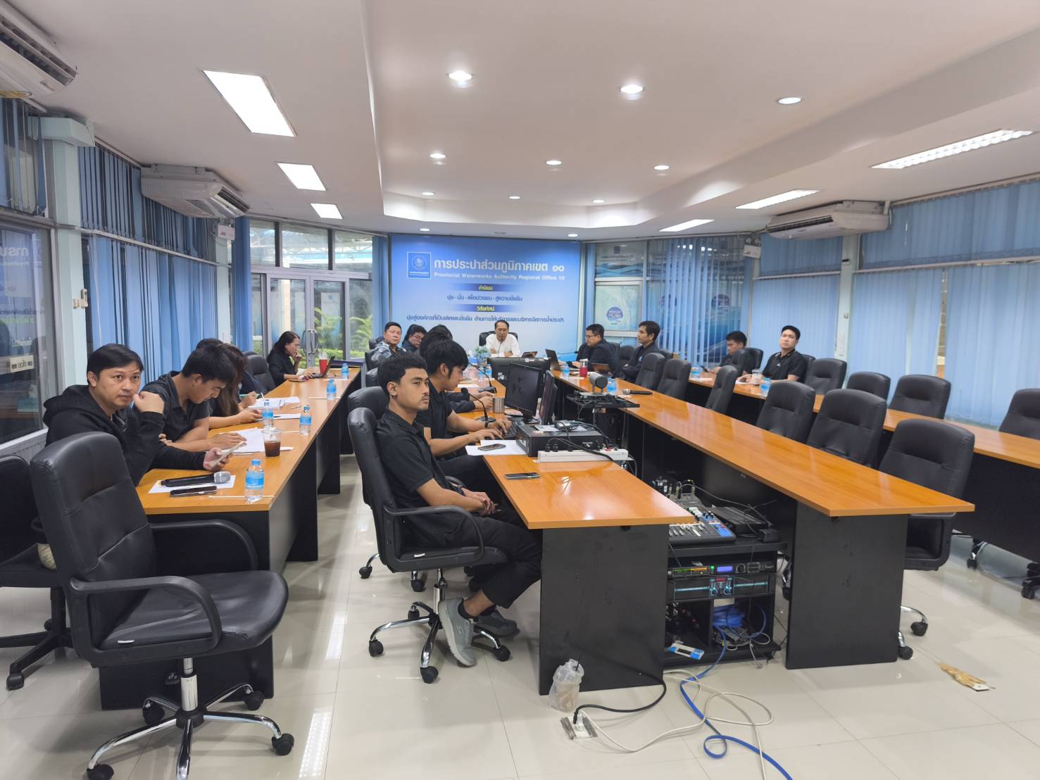 กปภ.ข.10 จัดประชุมเร่งรัดติดตามการเบิกจ่ายงบประมาณลงทุน และประชุมสนทนายามเช้า (Morning Talk) ระดับผู้บริหาร ครั้งที่ 1/2569