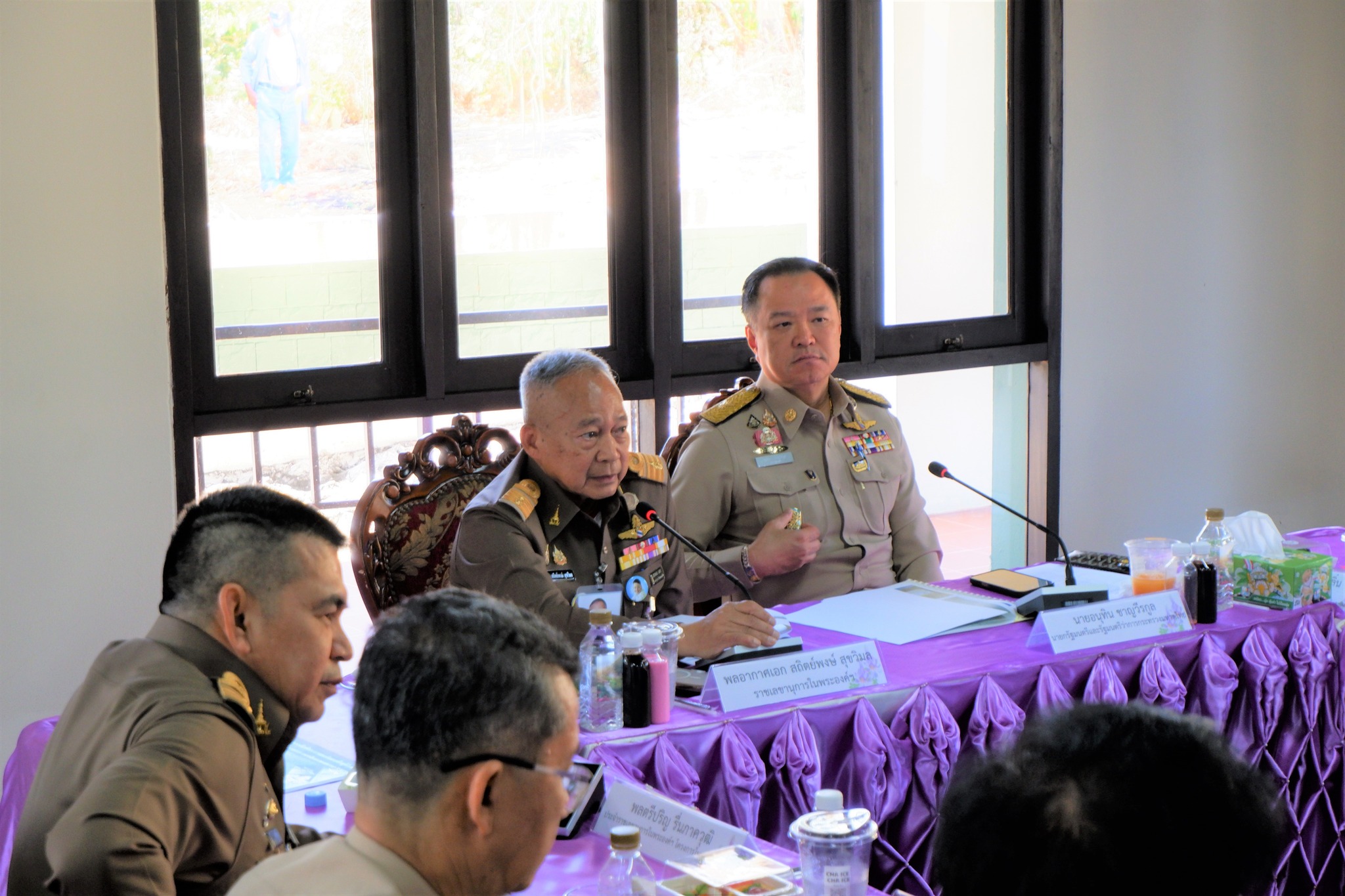 รปก.3 พร้อมด้วย คณะผู้บริหาร กปภ.เขต 1 ร่วมให้การต้อนรับ ราชเลขานุการในพระองค์ฯ และคณะ ลงพื้นที่ติดตามความก้าวหน้าโครงการพัฒนาพื้นที่เกาะสีชัง