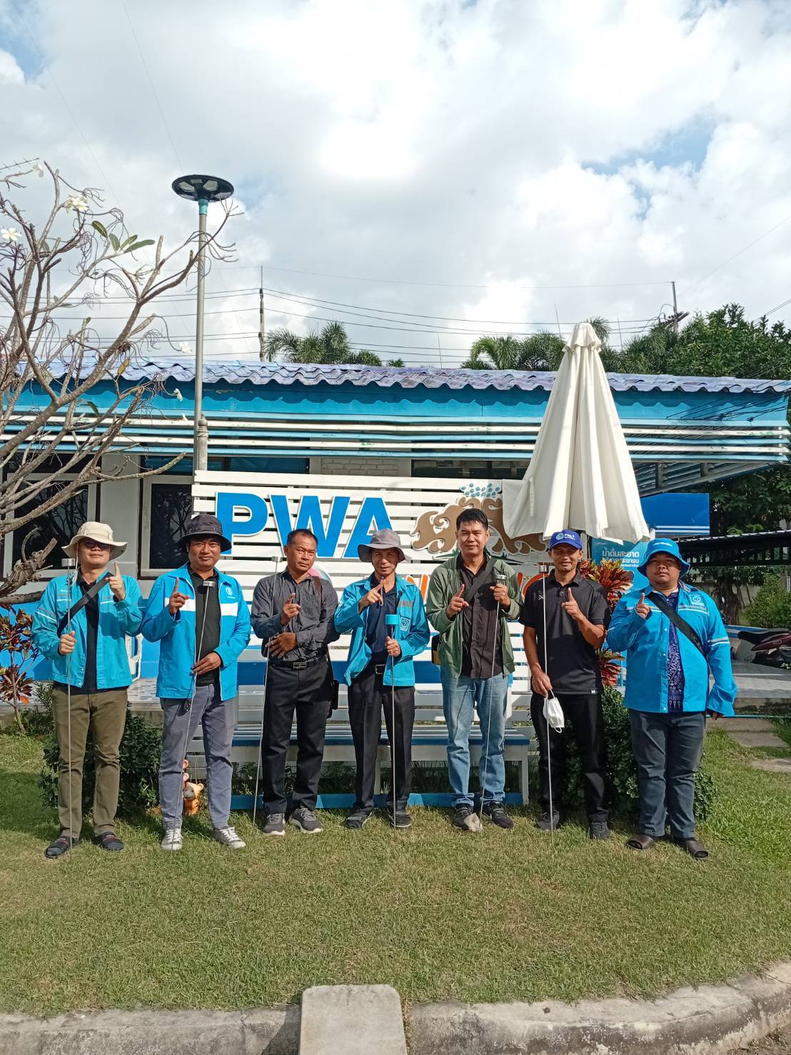 กปภ.สาขาด่านช้าง ลงพื้นที่ทำกิจกรรมลดน้ำสูญเสียเชิงรุก (ALC)