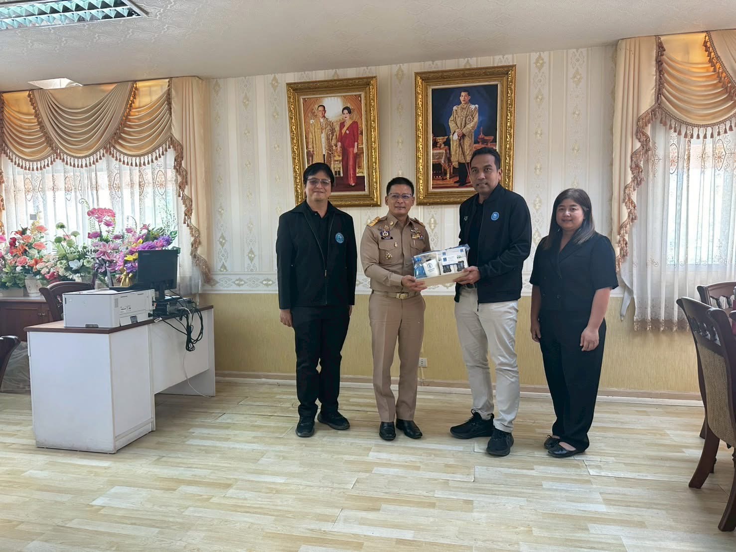 กปภ.สาขาสามพราน เข้าสวัสดีปีใหม่และรับพรจากนายอำเภอสามพราน