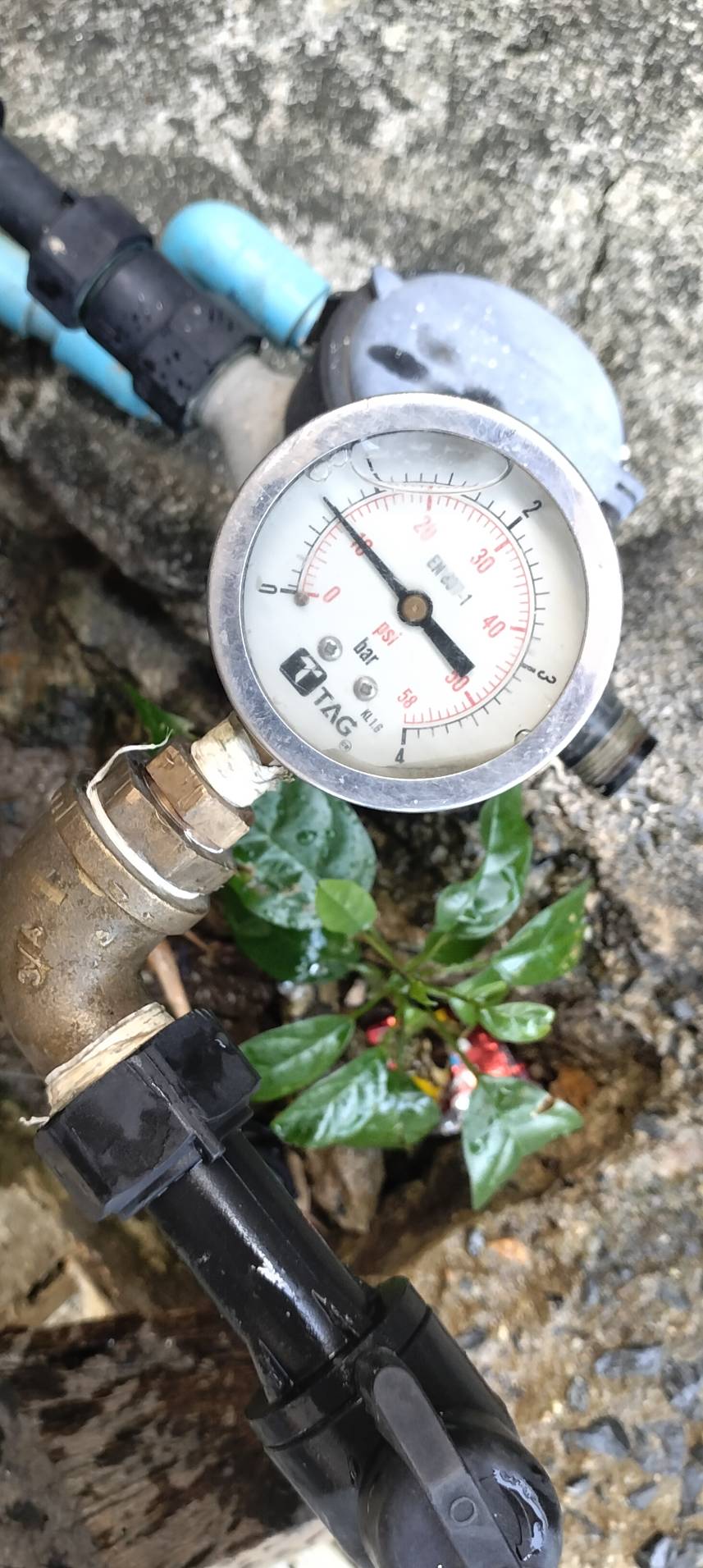 การประปาส่วนภูมิภาคสาขาปากพนัง  ลงพื้นที่ตรวจสอบแรงดันน้ำ ดำเนินการตามแผนงานบริการและควบคุมน้ำสูญเสีย ประจำเดือนมกราคม 2569