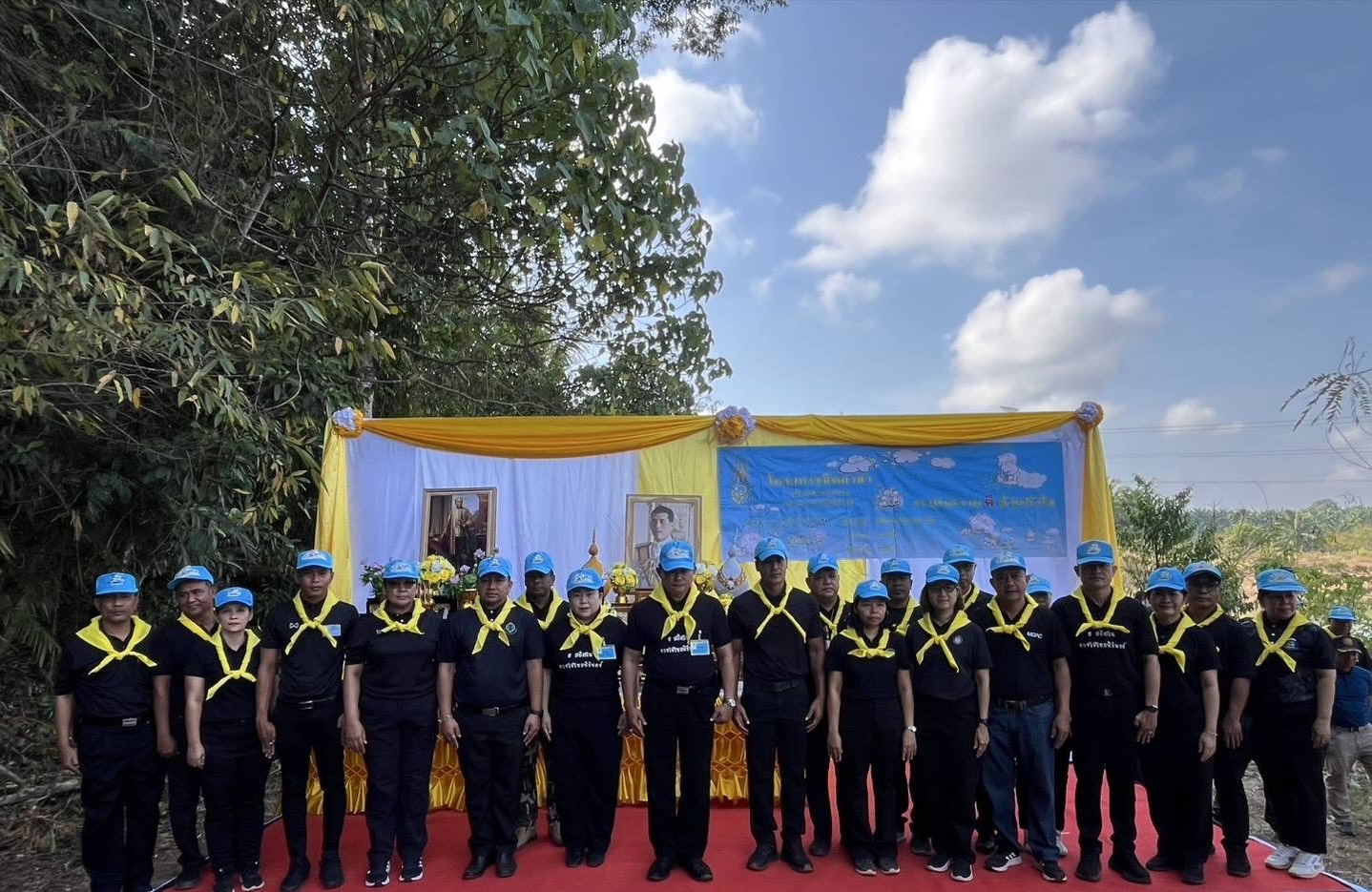 การประปาส่วนภูมิภาคสาขาอ่าวลึก เข้าร่วมกิจกรรมจิตอาสา เนื่องในโอกาสวันที่ระลึกพระบาทสมเด็จพระพุทธเลิศหล้านภาลัย ณ บริเวณสระเก็บน้ำหนองเทา หมู่ที่ 4 ตำบลคลองหิน อำเภออ่าวลึก จังหวัดกระบี่