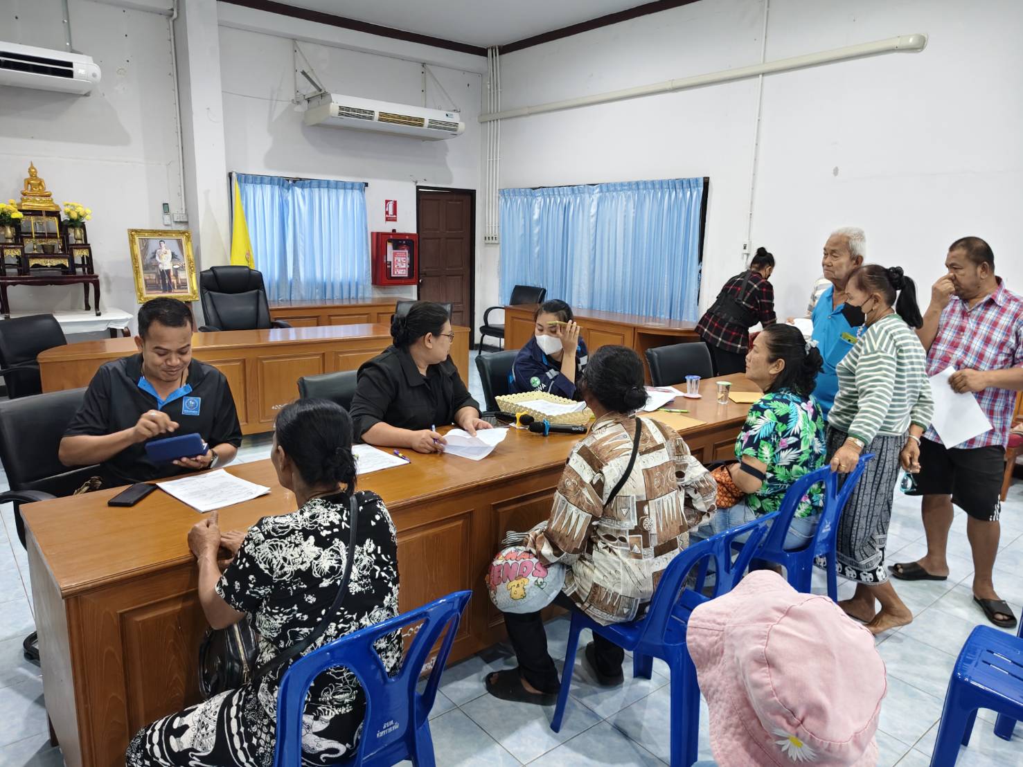 กปภ.สาขาปราณบุรี จัดกิจกรรมเติมใจให้กัน ลงพื้นที่ออกหน่วยประชาสัมพันธ์เชิงรุก เพิ่มผู้ใช้น้ำและปริมาณน้ำจำหน่าย สร้างความเชื่อมั่นด้านคุณภาพ และบริการของ กปภ. แนวเส้นท่อเมนใหม่ ณ อบต.ห้วยทรายเหนือ ตำบลสามพระยา อำเภอชะอำ จังหวัดเพชรบุรี