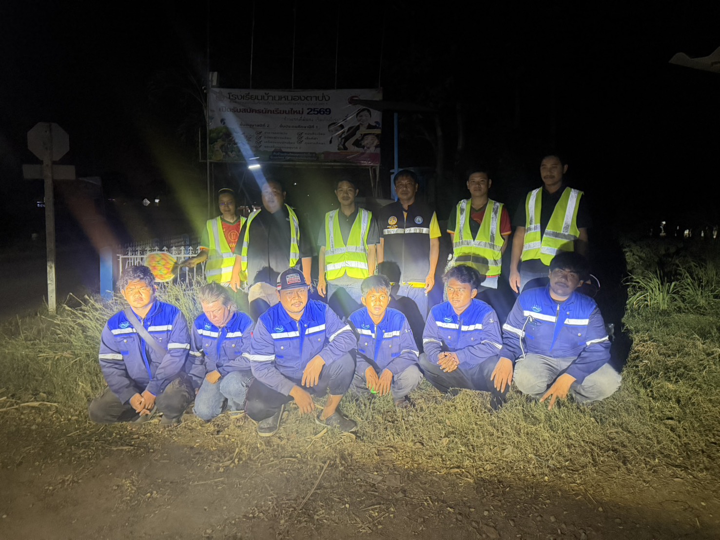 กปภ.สาขาท่ามะกาลงพื้นที่ ทำ Step Test ค้นหาท่อแตกรั่ว