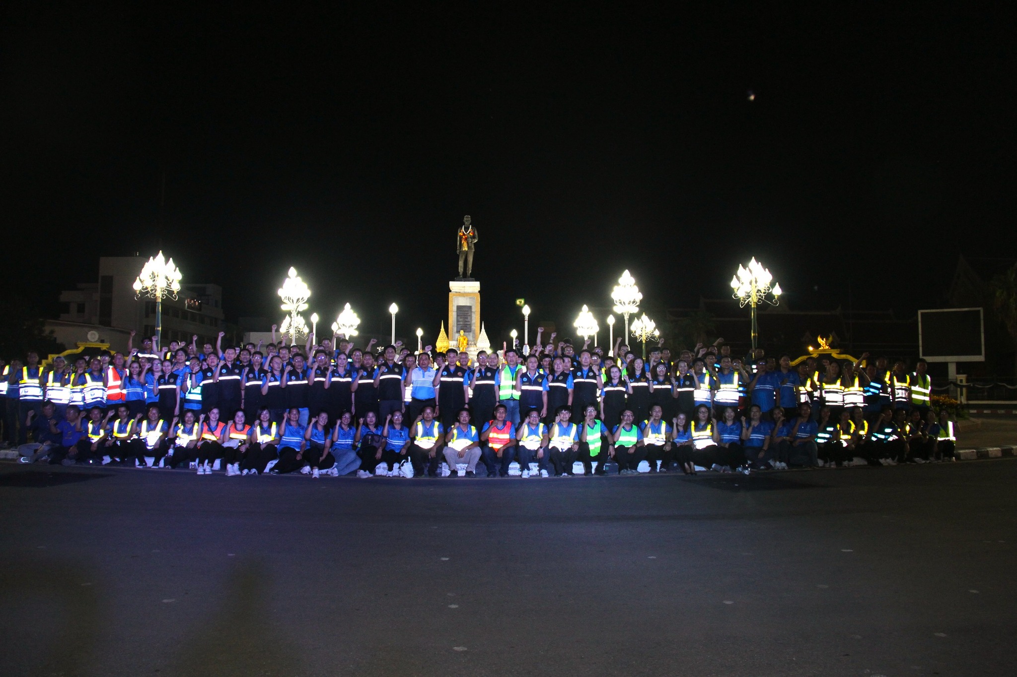 รองผู้ว่าการ (ปฏิบัติการ 2) ร่วมเดินสำรวจหาท่อแตกรั่ว (Active Leak Control) ในงาน ไตรภาคีพี่น้อง พื้นที่บริการของ กปภ.สาขาชัยภูมิ