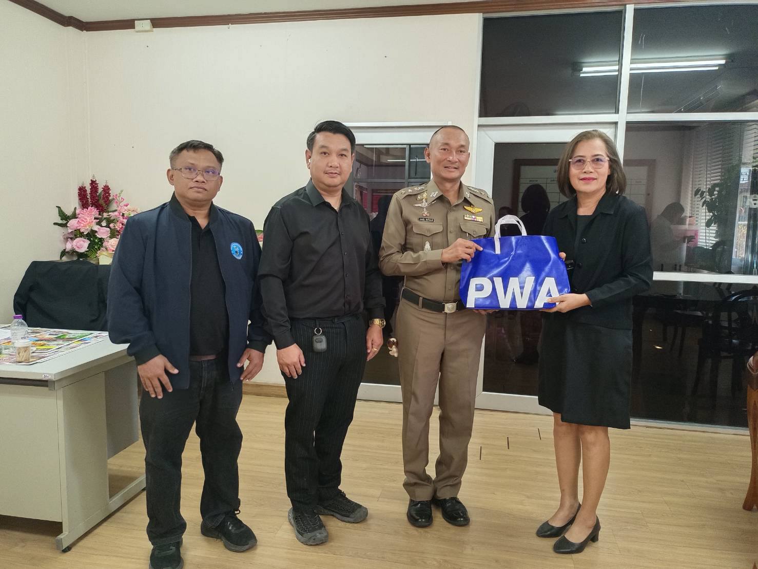 กปภ.สาขาพนัสนิคม เข้าพบส่วนราชการเพื่อสวัสดีปีใหม่ ประจำปี ๒๕๖๙